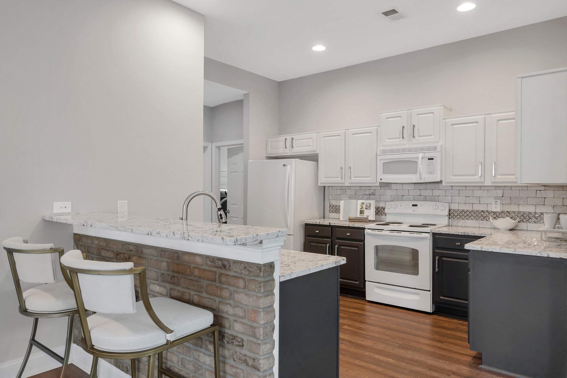 2694 Grapevine Circle