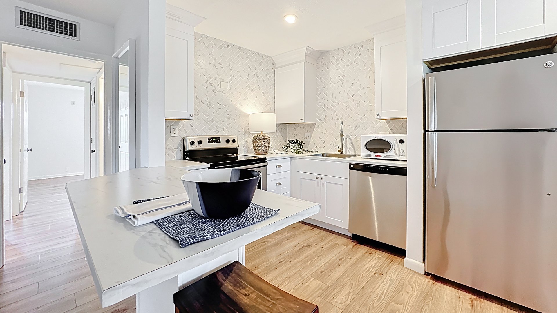 Remodeled Two-Bedroom Upstairs for Lease at Winter Park's Aragon Condos