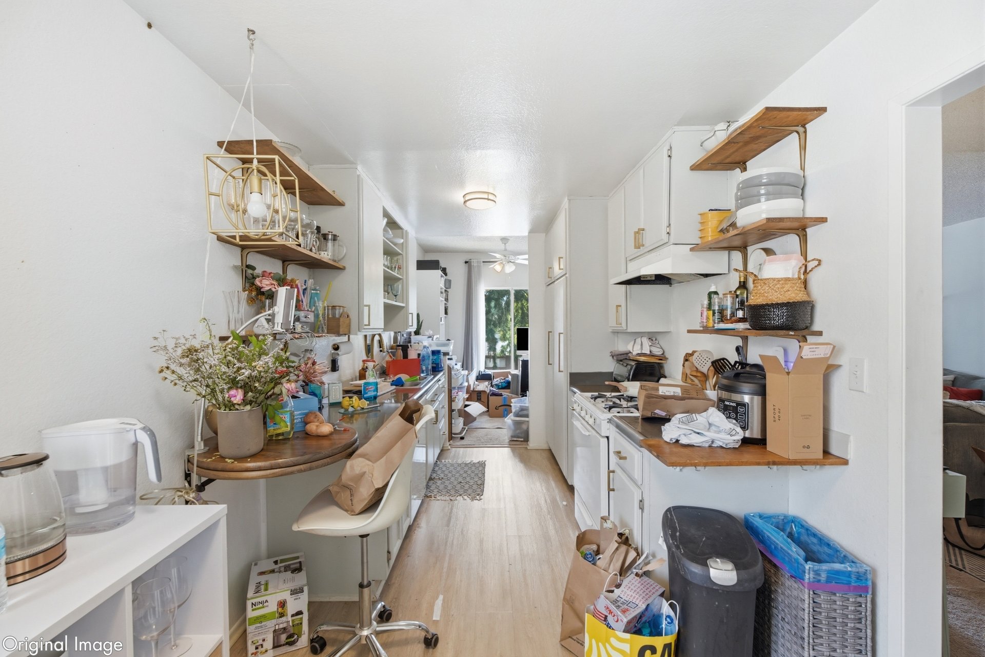 12940 Riverside Dr #201, Sherman Oaks