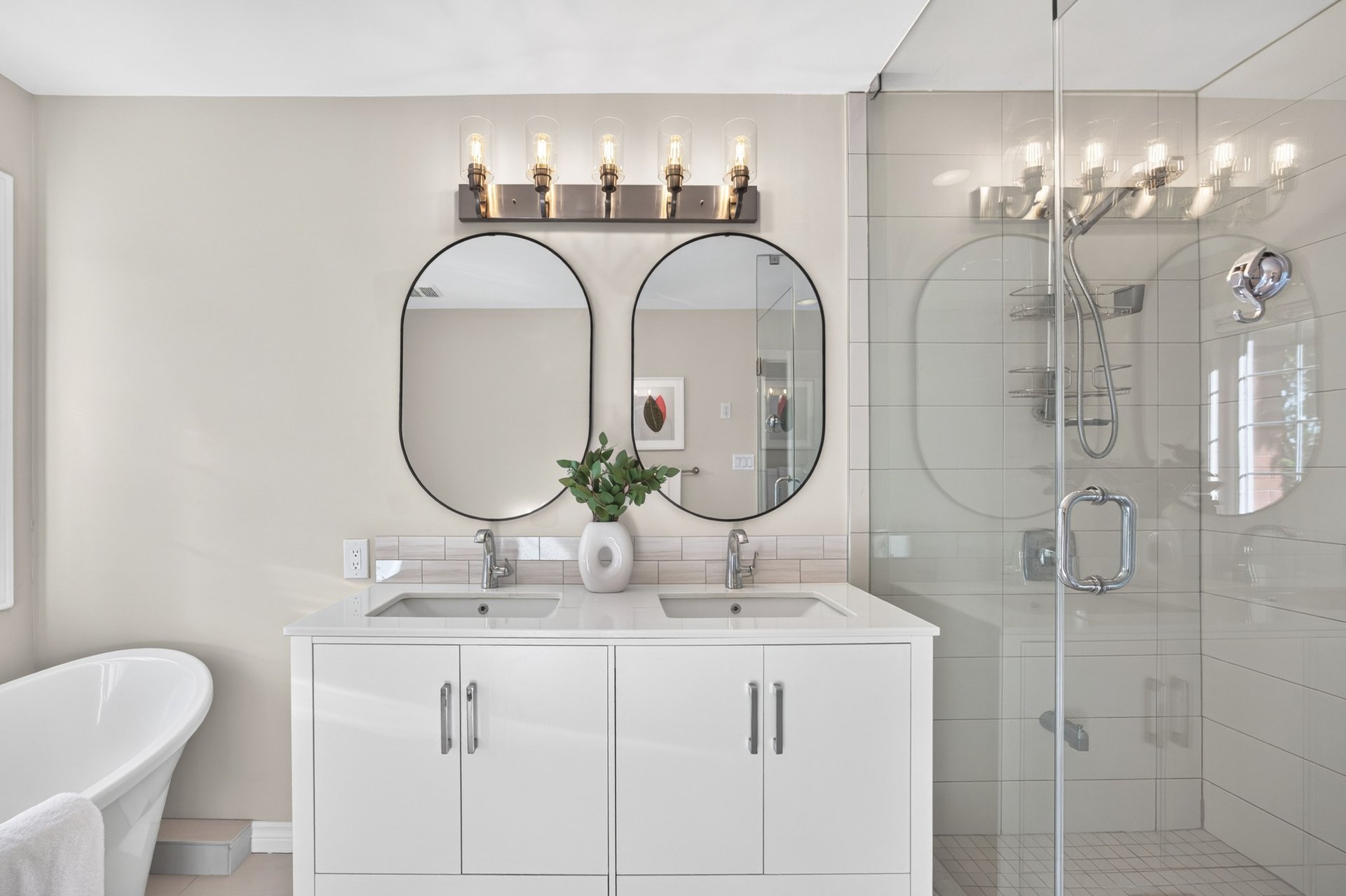 2201 Lapsley Crescent, Oakville