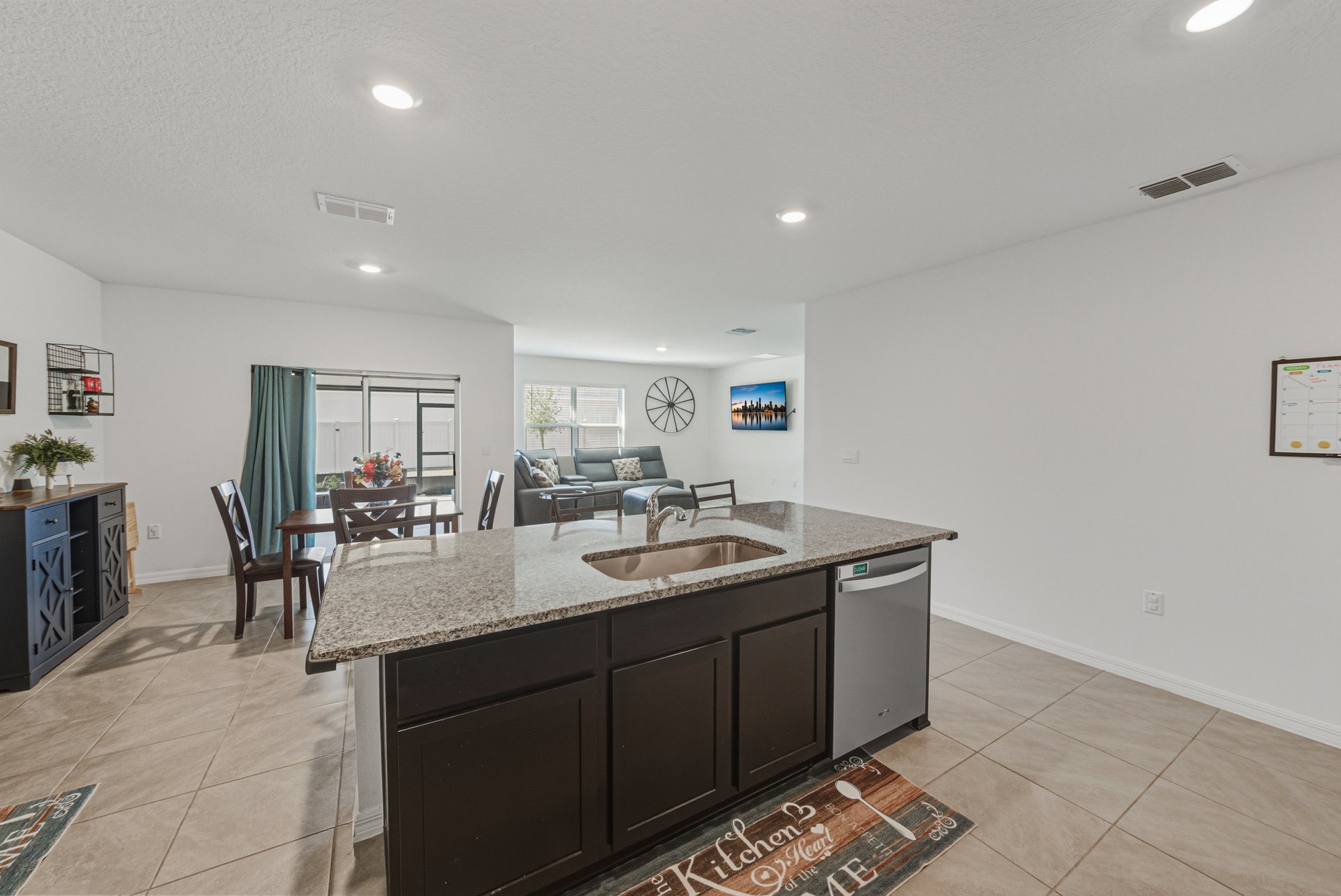 2741 GARDINER LN