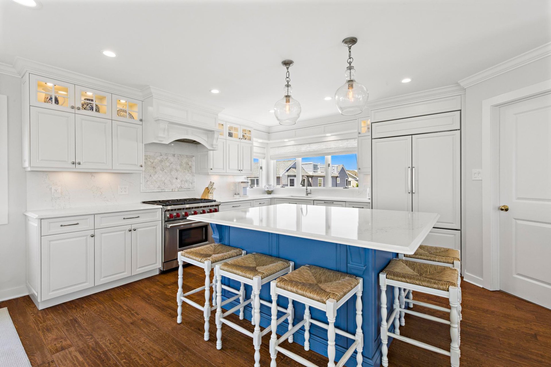 10 11th Street