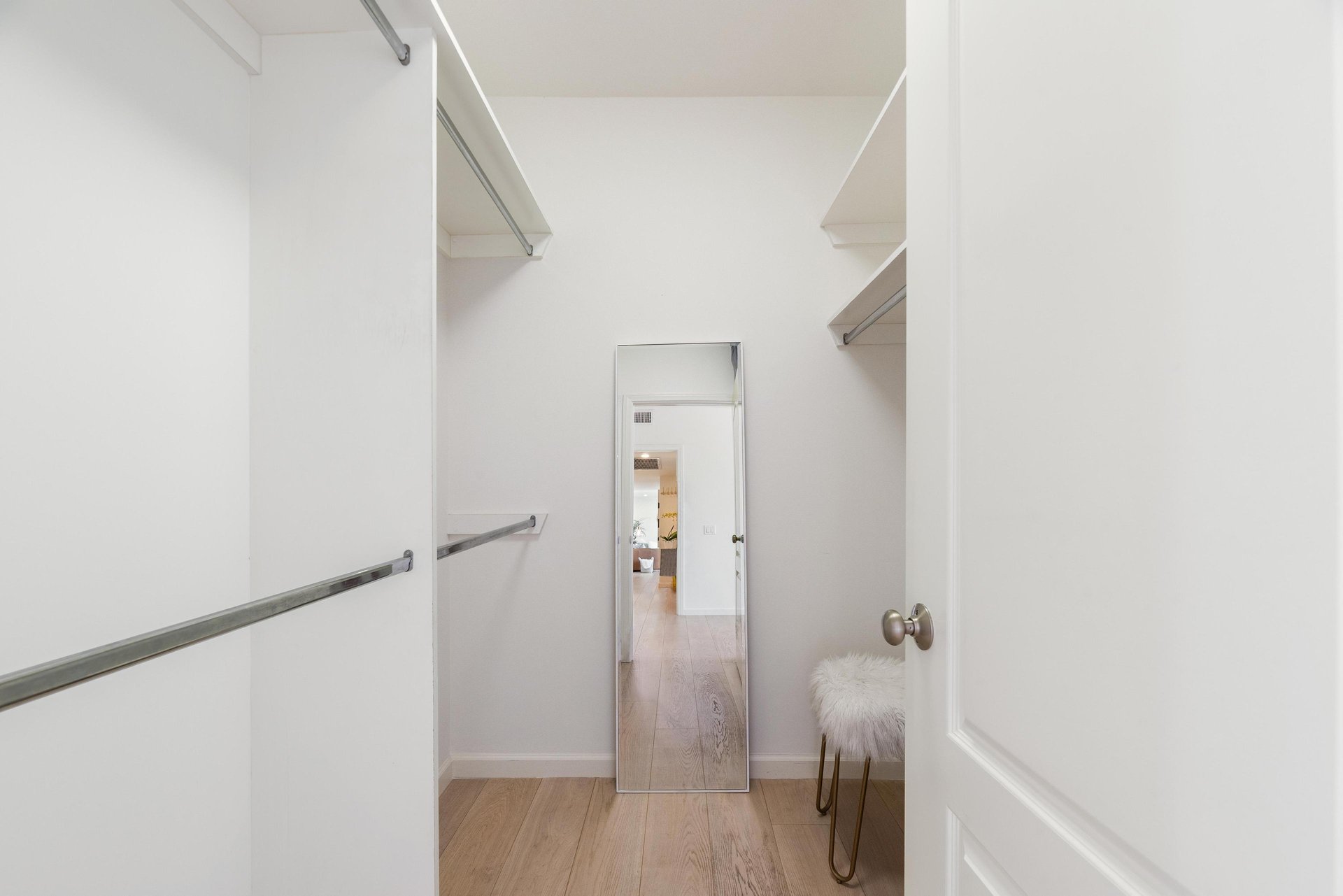 446 San Vicente Blvd Unit: 305