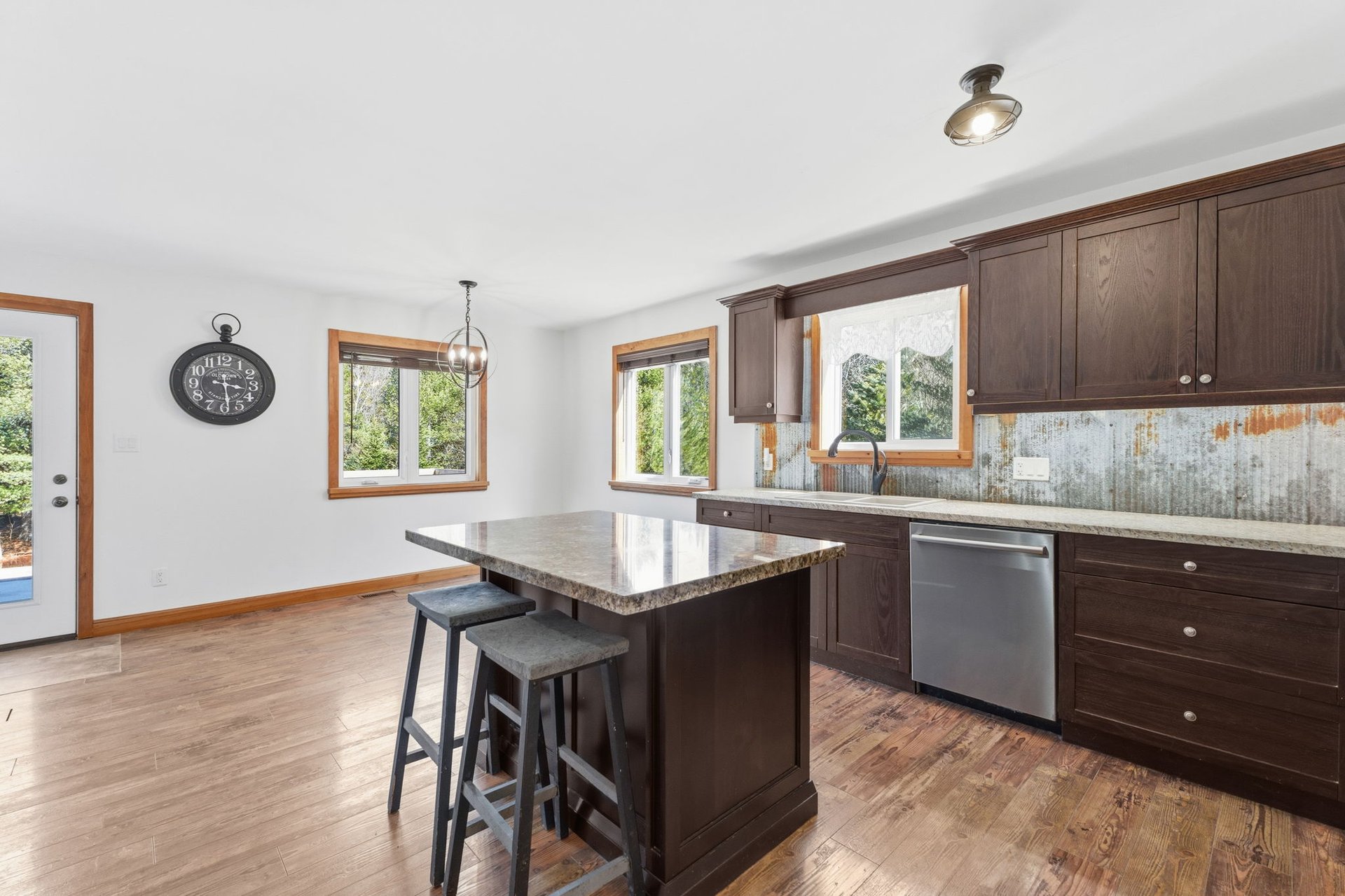 3184 Ravenscliffe Road, Huntsville