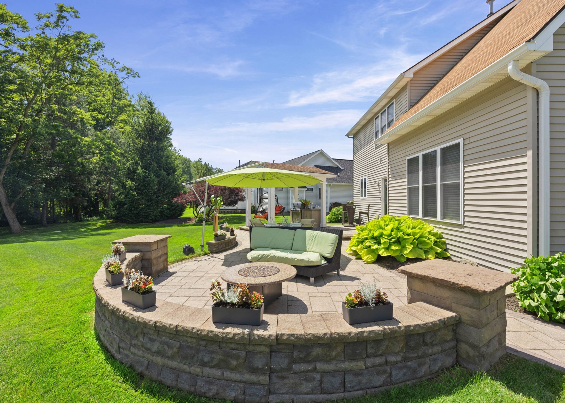 Updated Webster Colonial with Modern Style, Outdoor Living & Cul-De-Sac Location