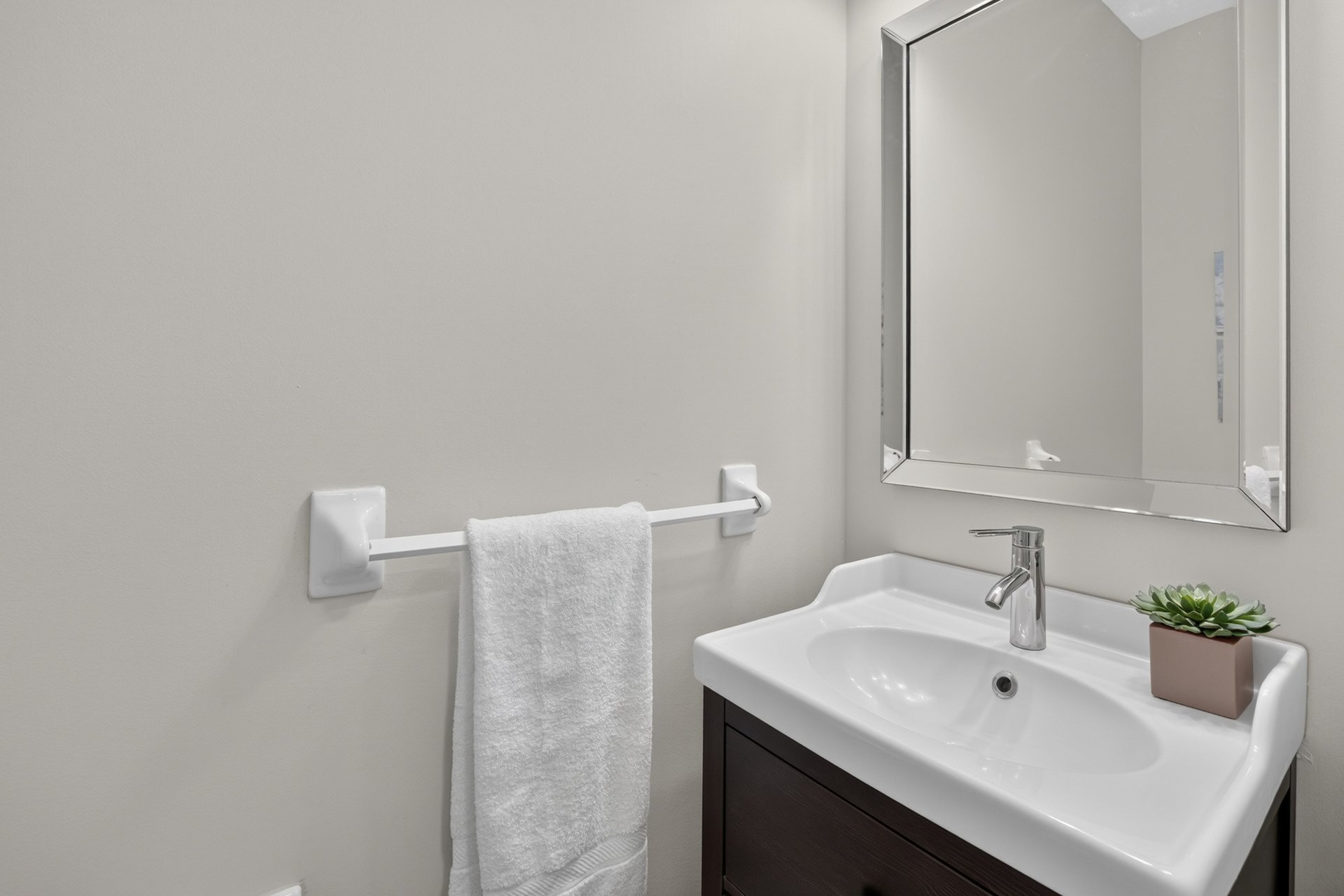 2201 Lapsley Crescent, Oakville
