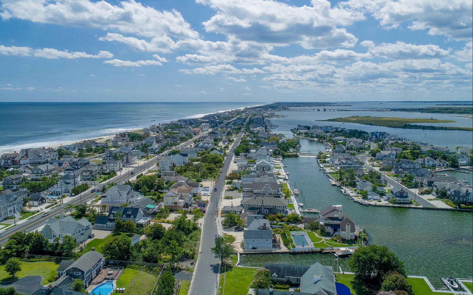Bay Head New Jersey coastal homes and neighborhood