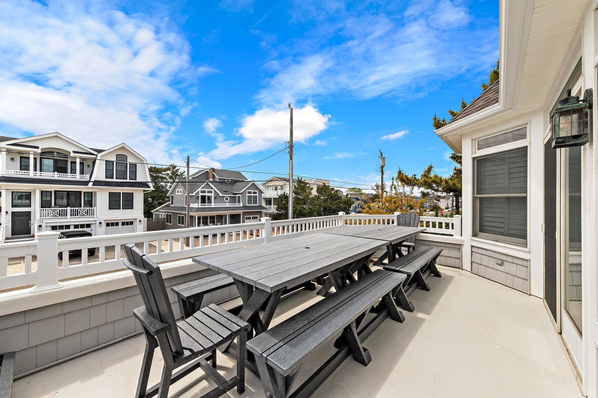 119 Dolphin Ave