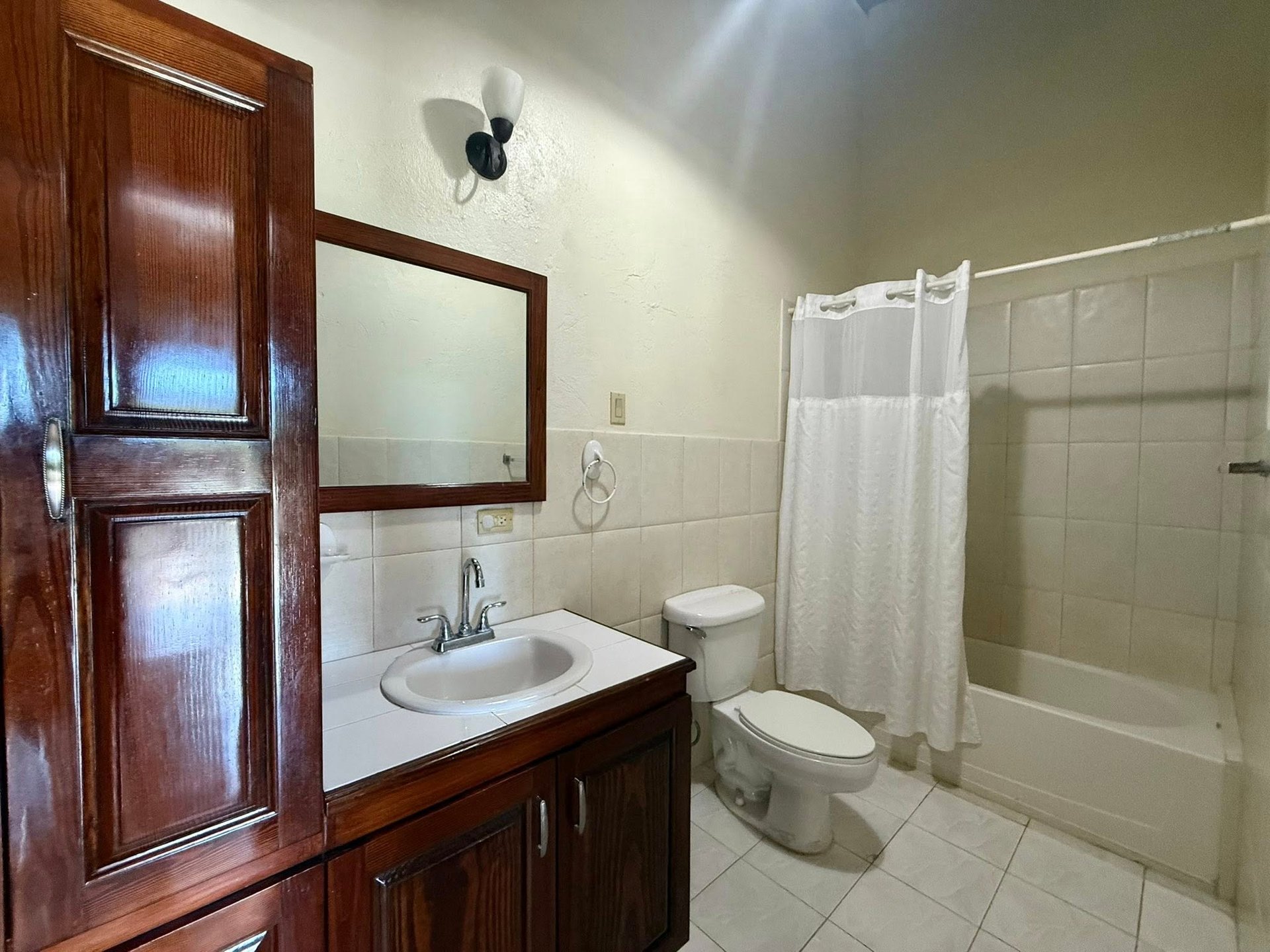 1132 Fahie Hill 2 Bedroom Apartment