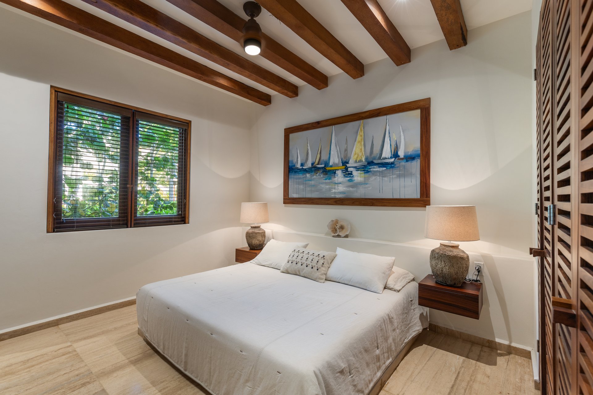Marea Beachfront Villas C12