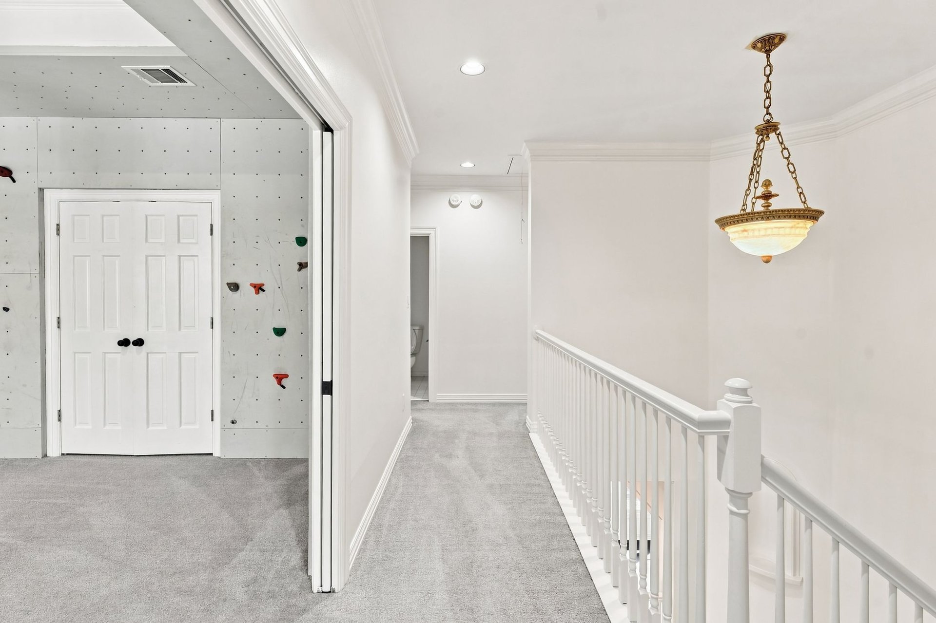 2900 Meandering River Court