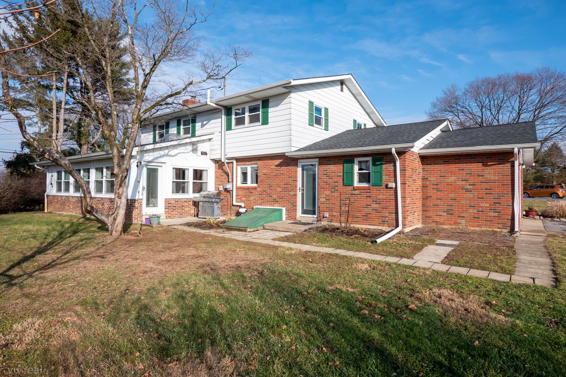 4505 Calvert Place