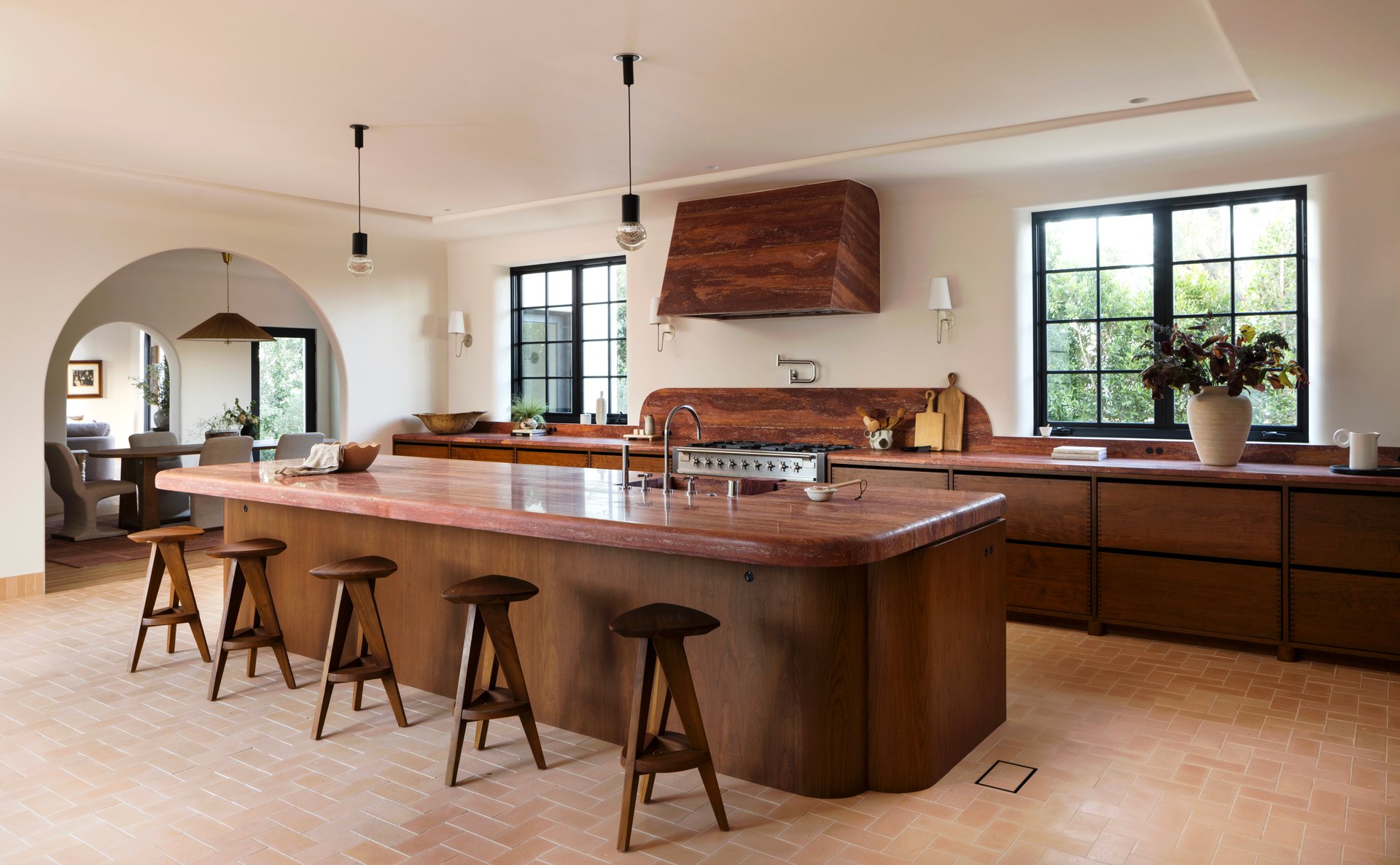 2720 Glendower Ave, Los Feliz