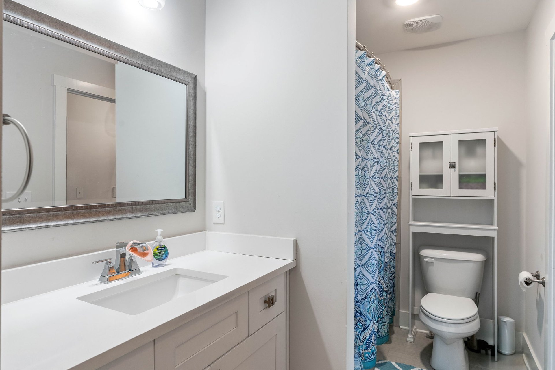 1736 Red Maple Ridge, Atlanta, GA 30316