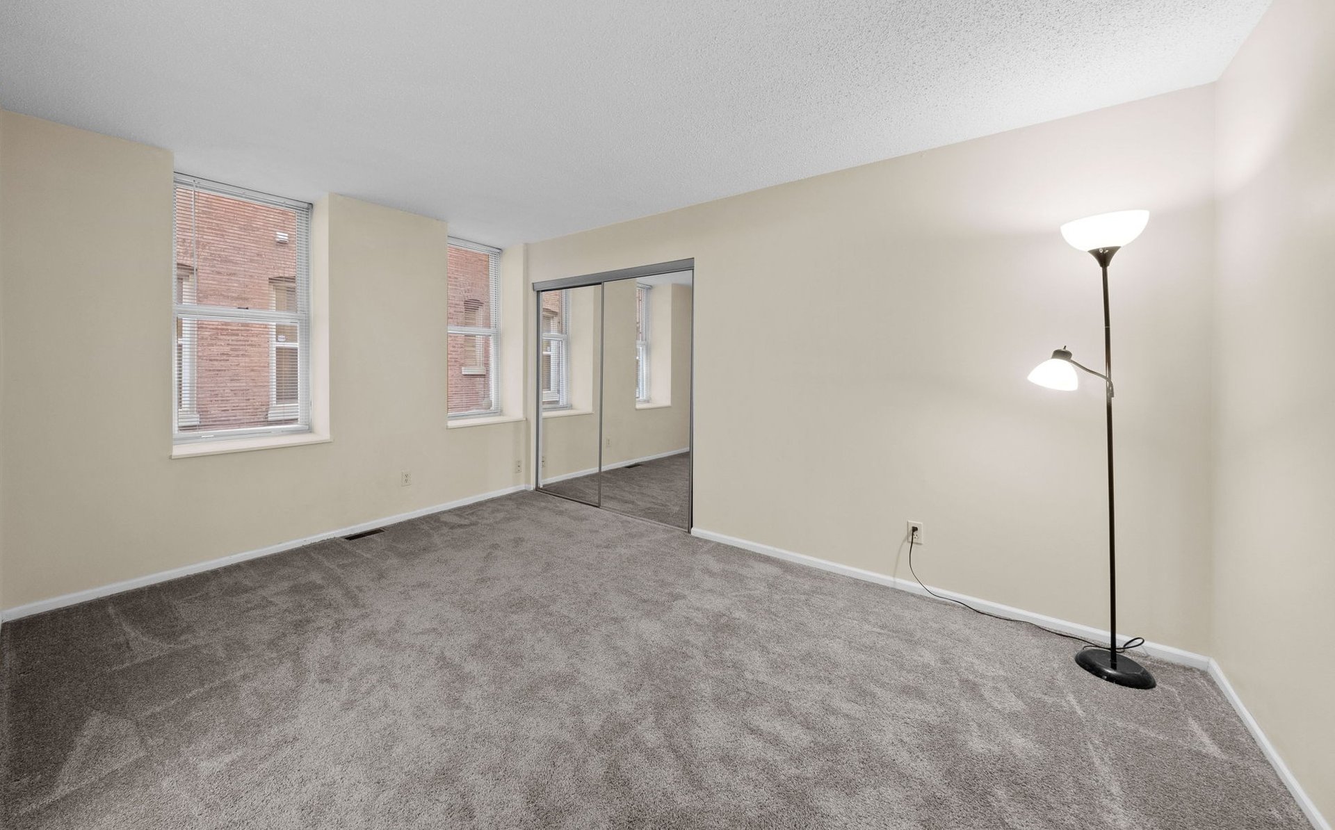 4319 Lindell Blvd Unit #A