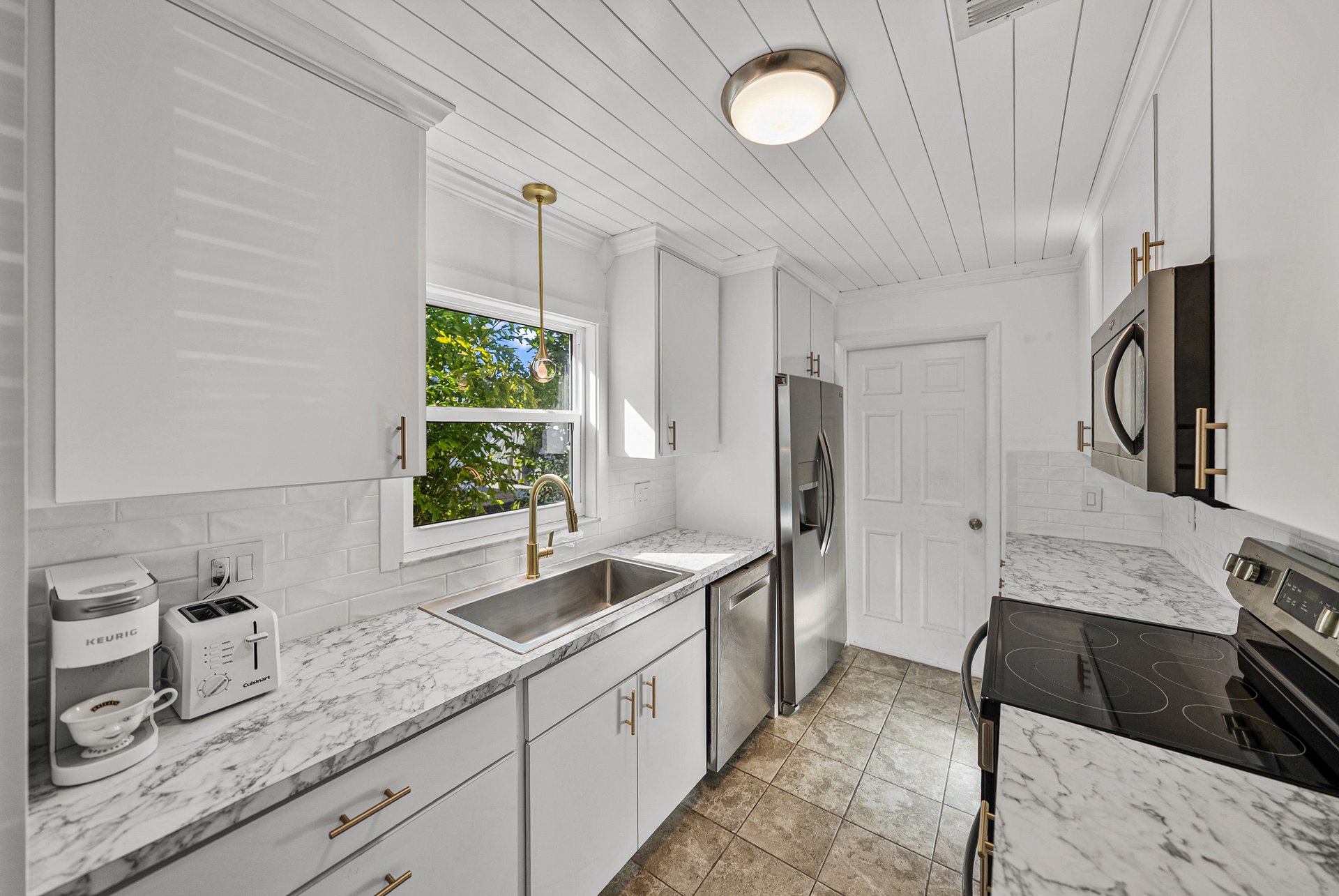 38552 PIEDMONT AVE