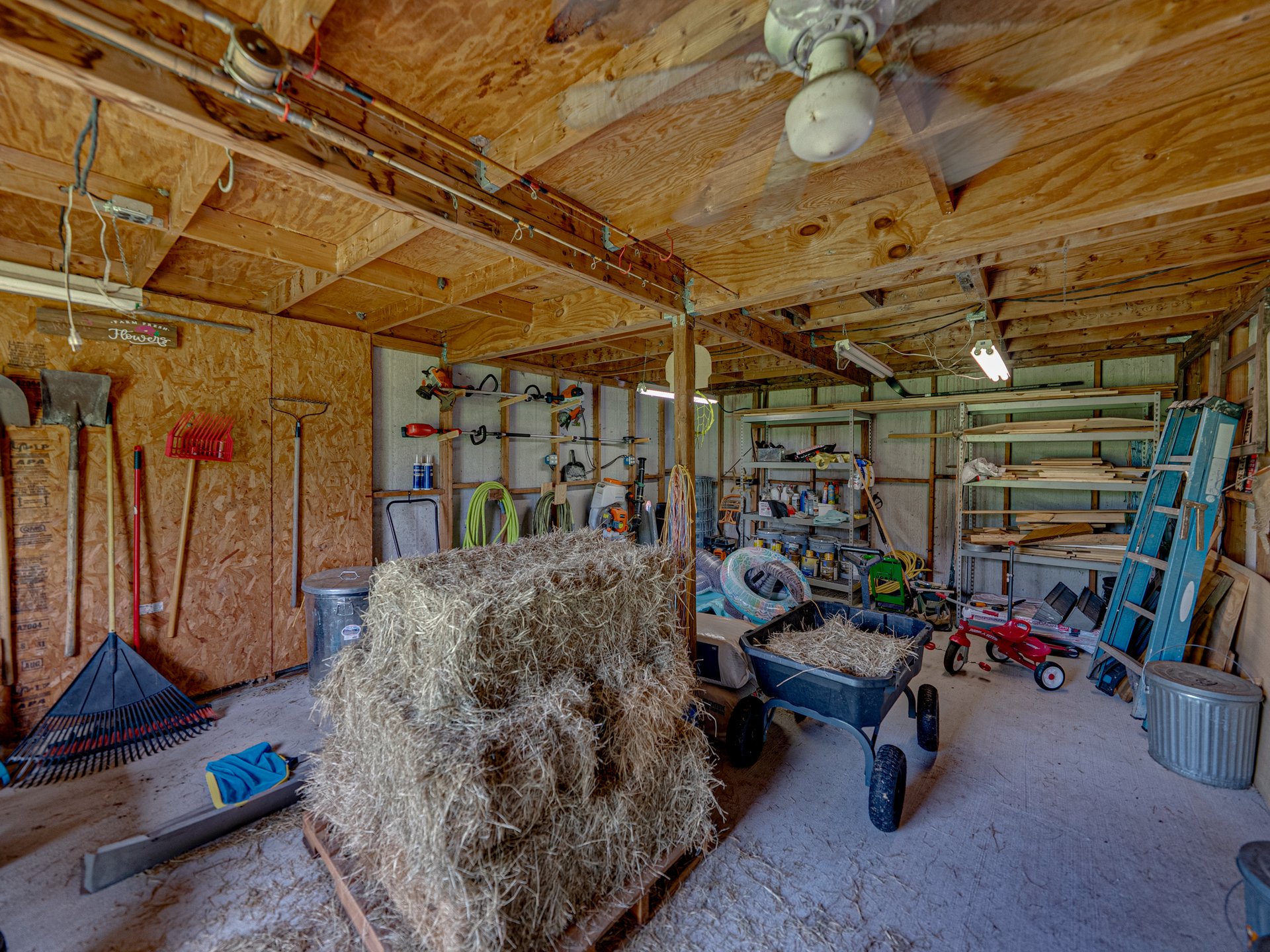 3412 ACE LN
