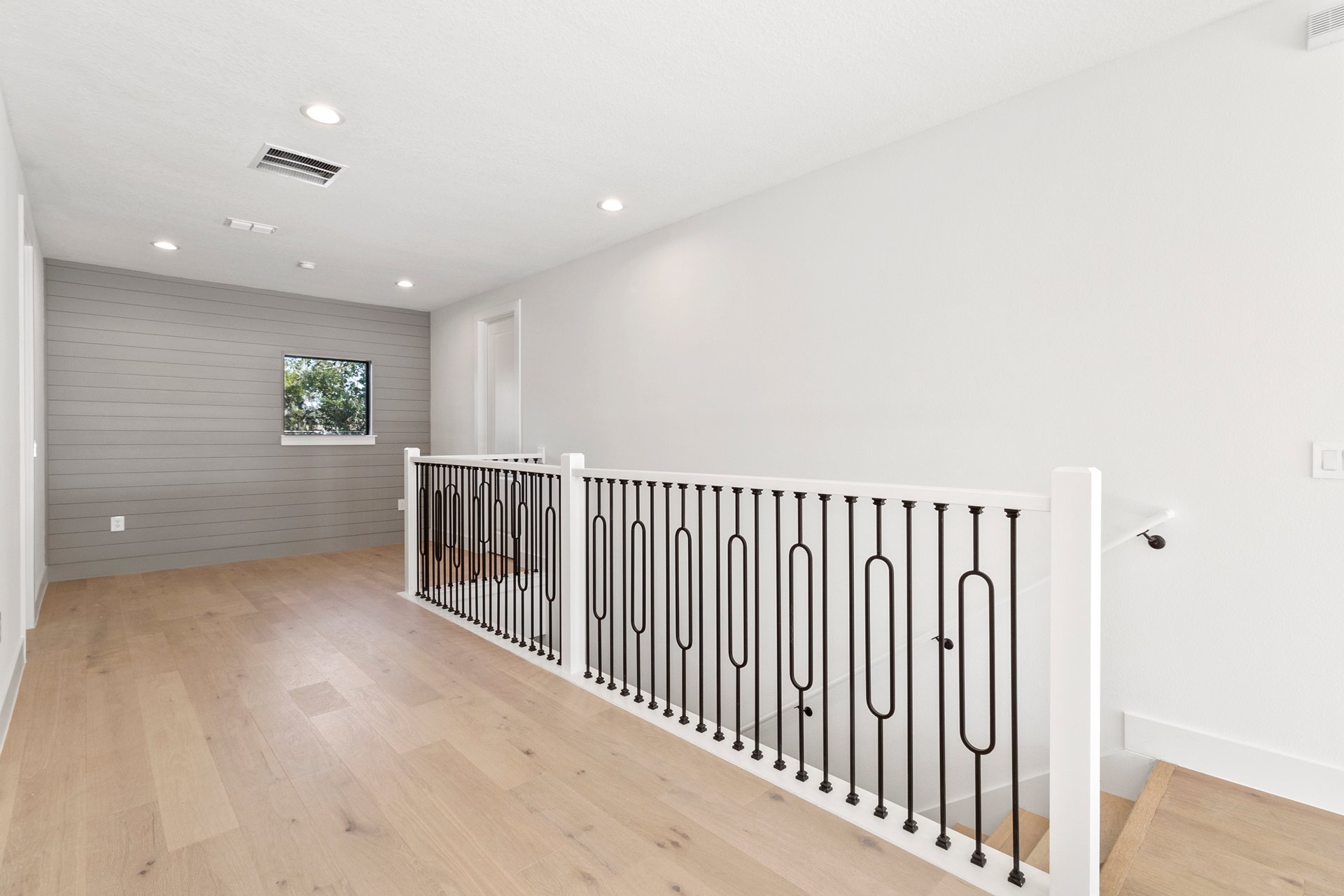 6564 Lagoon St, Windermere