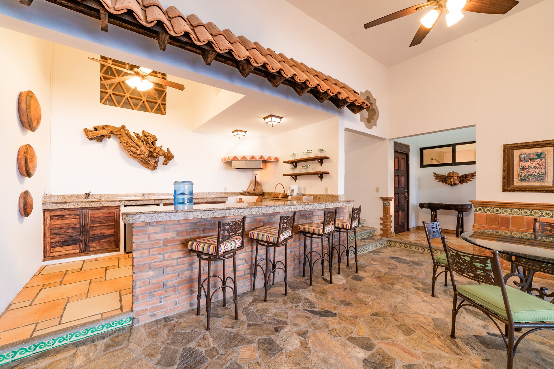 5 Bedroom, Single Family Home, Villa Encantada 