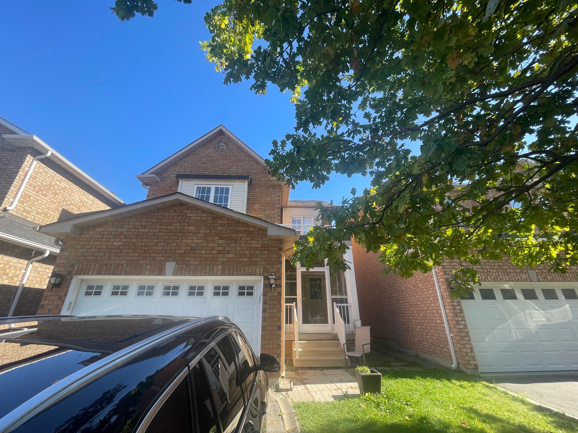 5 Belwood Boulevard