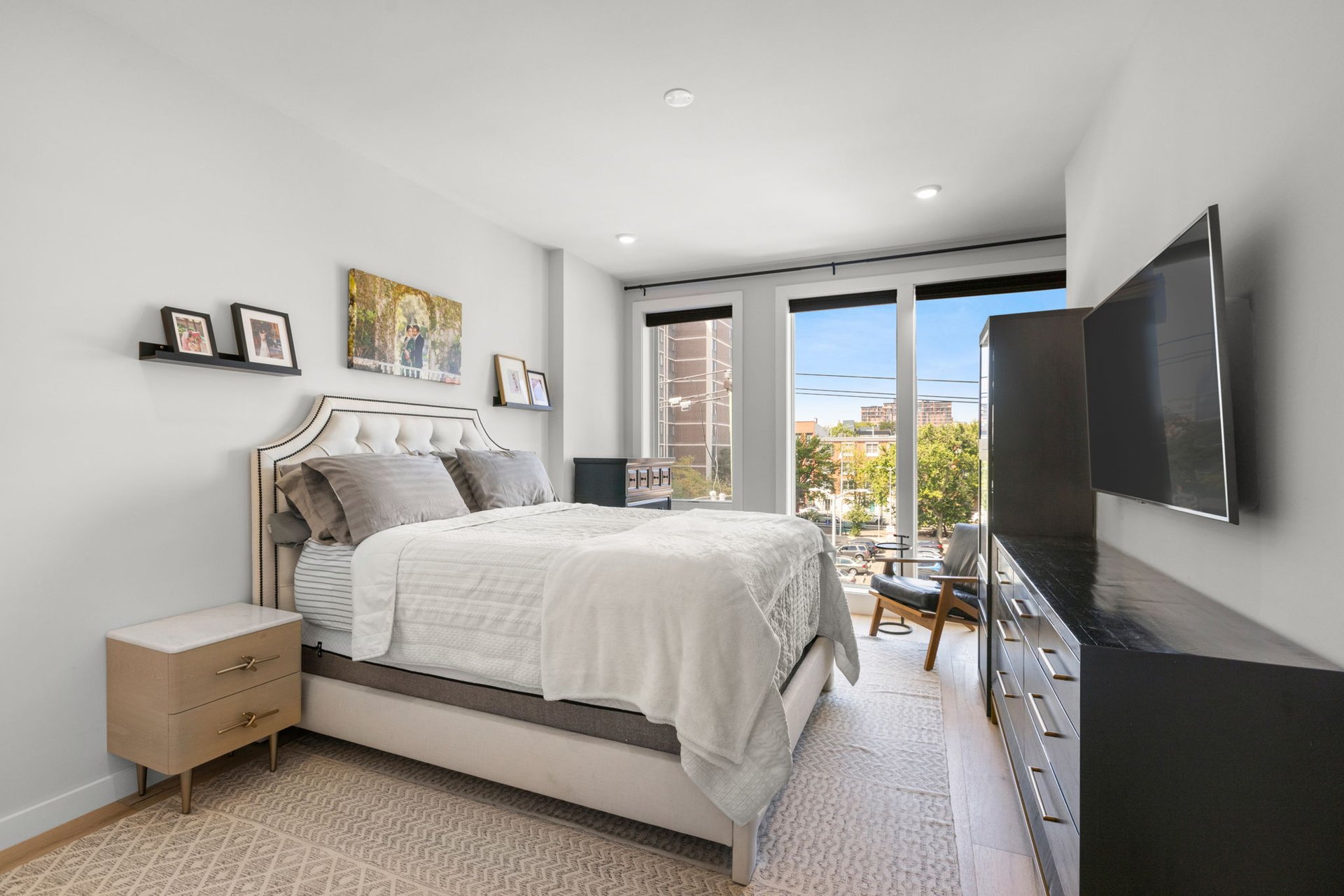 115 Grand St 405