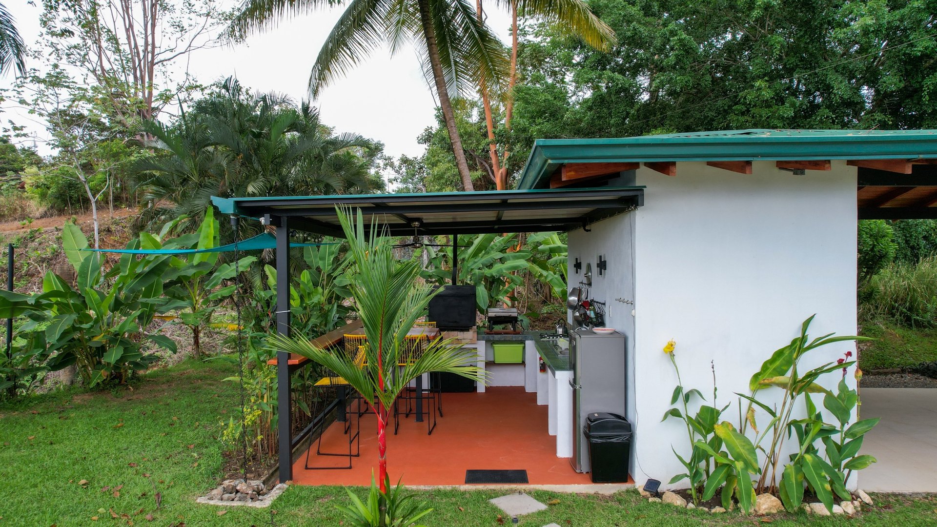 House for Sale in Chontales, Costa Rica—Ocean Views, Solar Power, and Modern Comforts