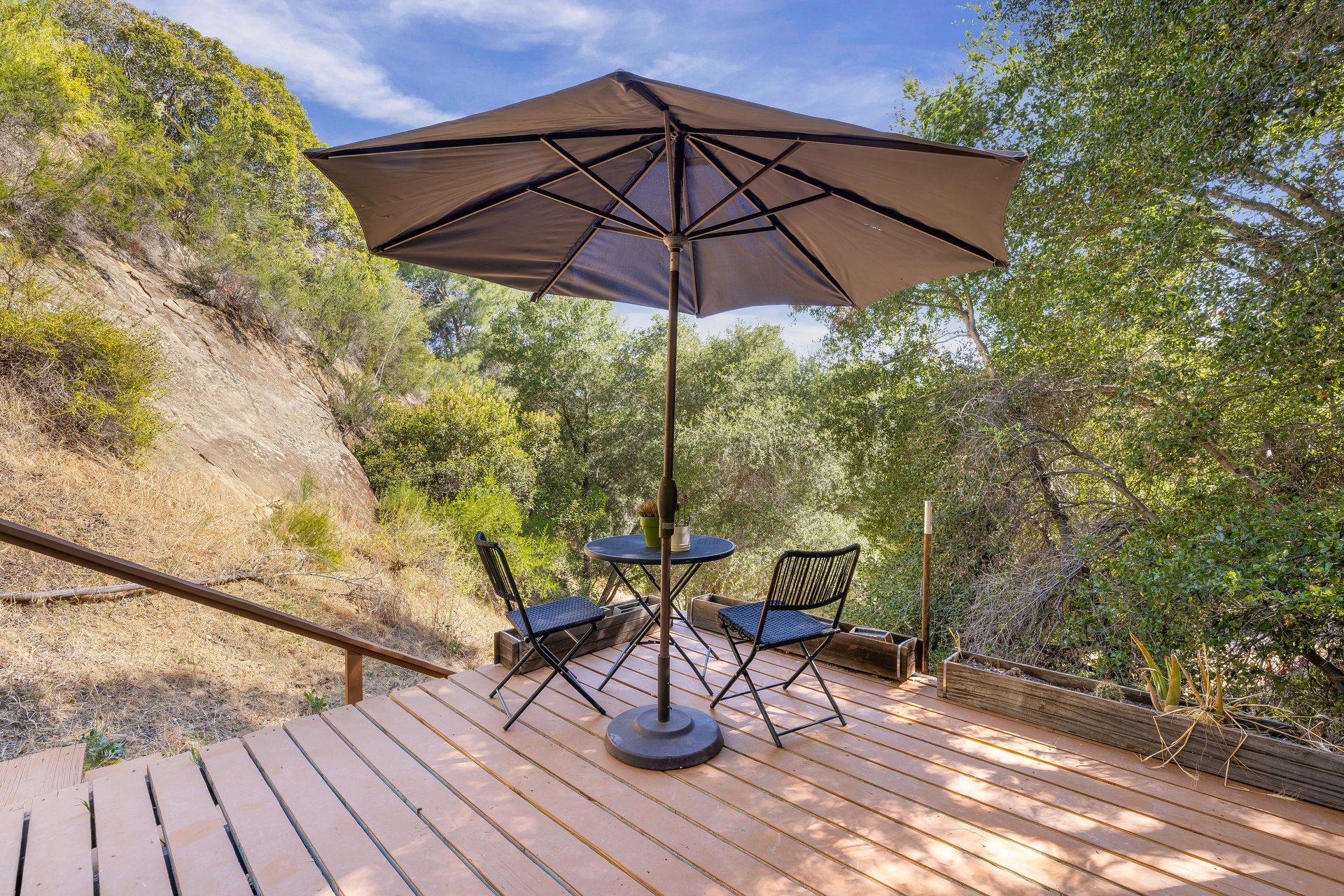1310 N Topanga Canyon Blvd