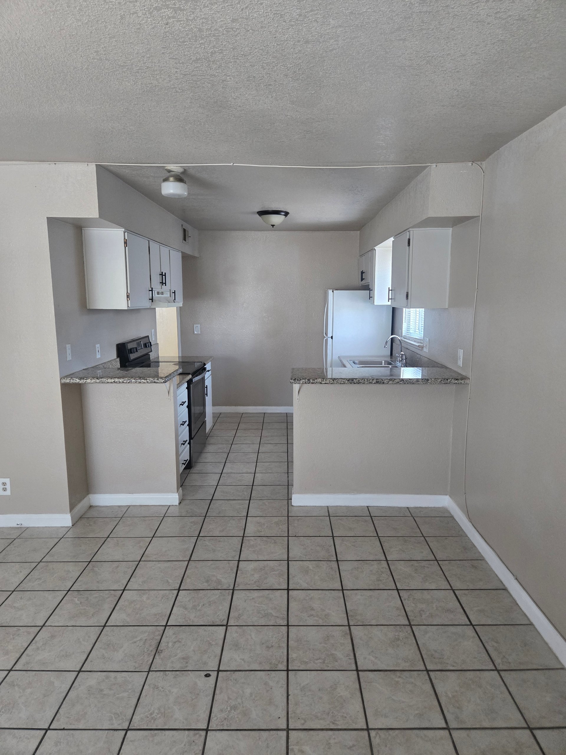 33 Gold Bar Court #D, Las Vegas, NV 89110