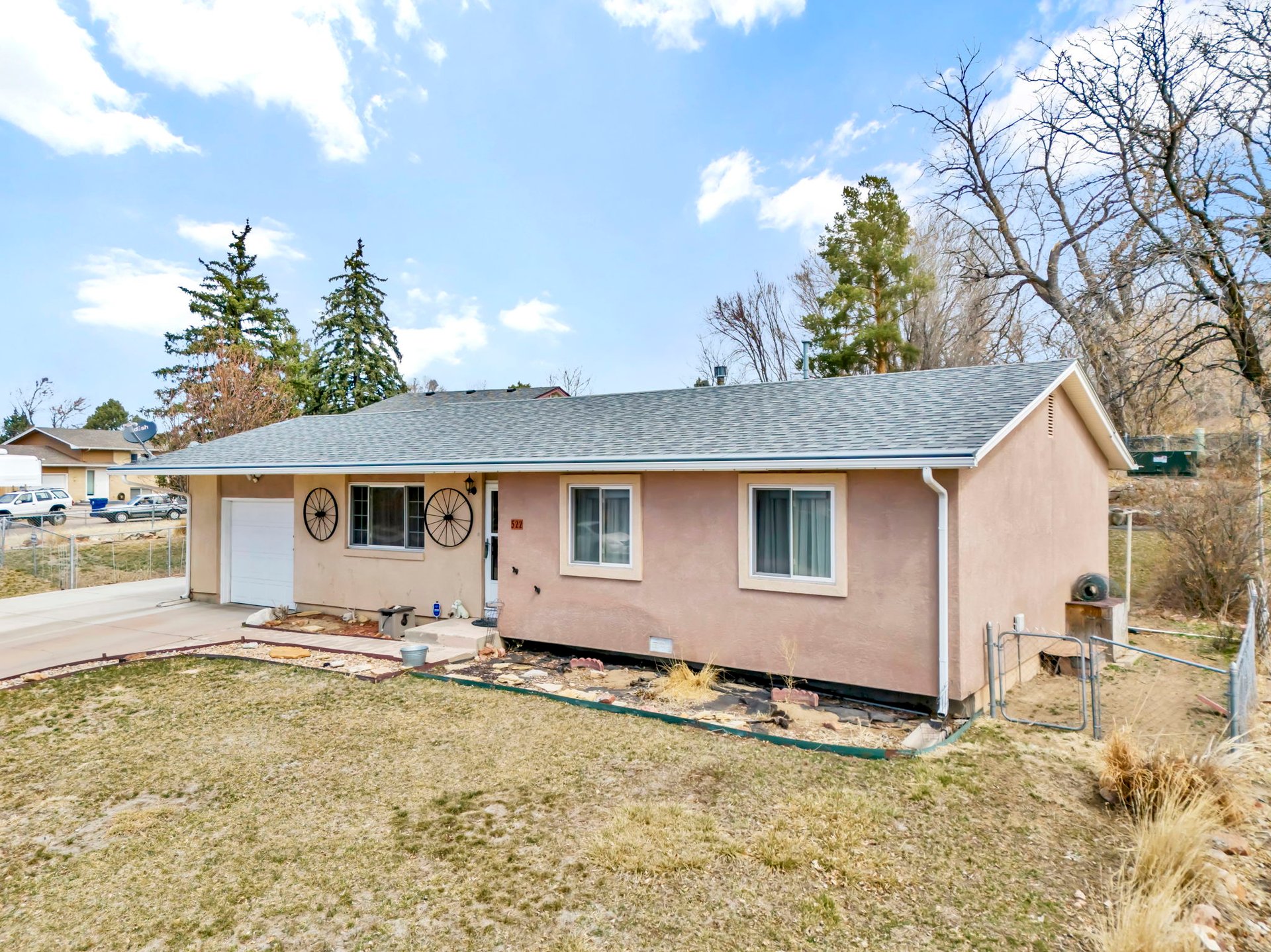 522 Squire Street