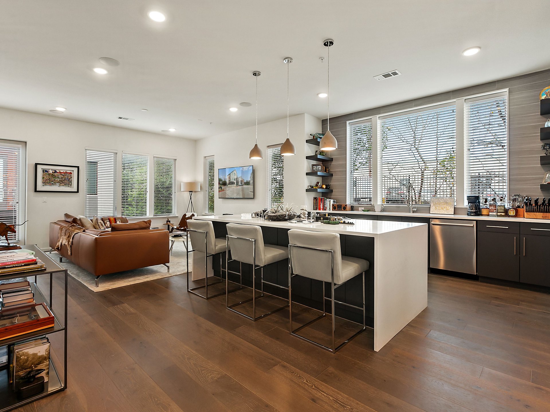 3100 Manchaca Rd Unit #17