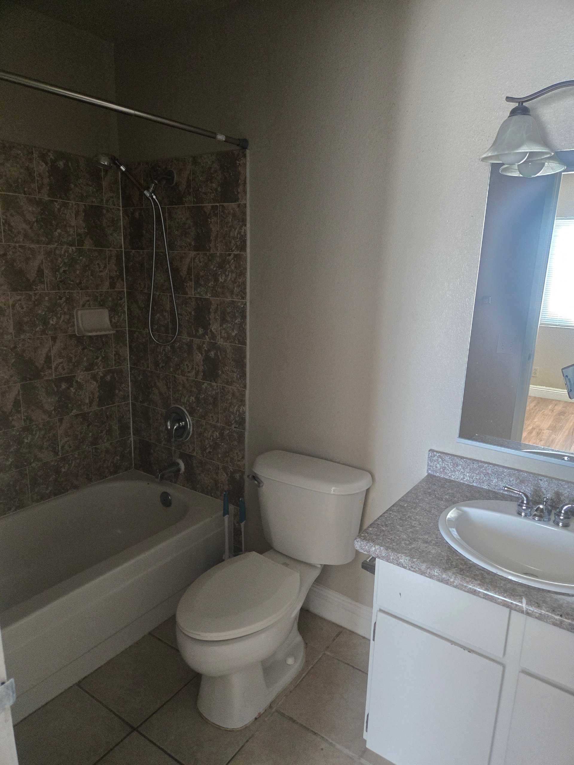 33 Gold Bar Court #D, Las Vegas, NV 89110