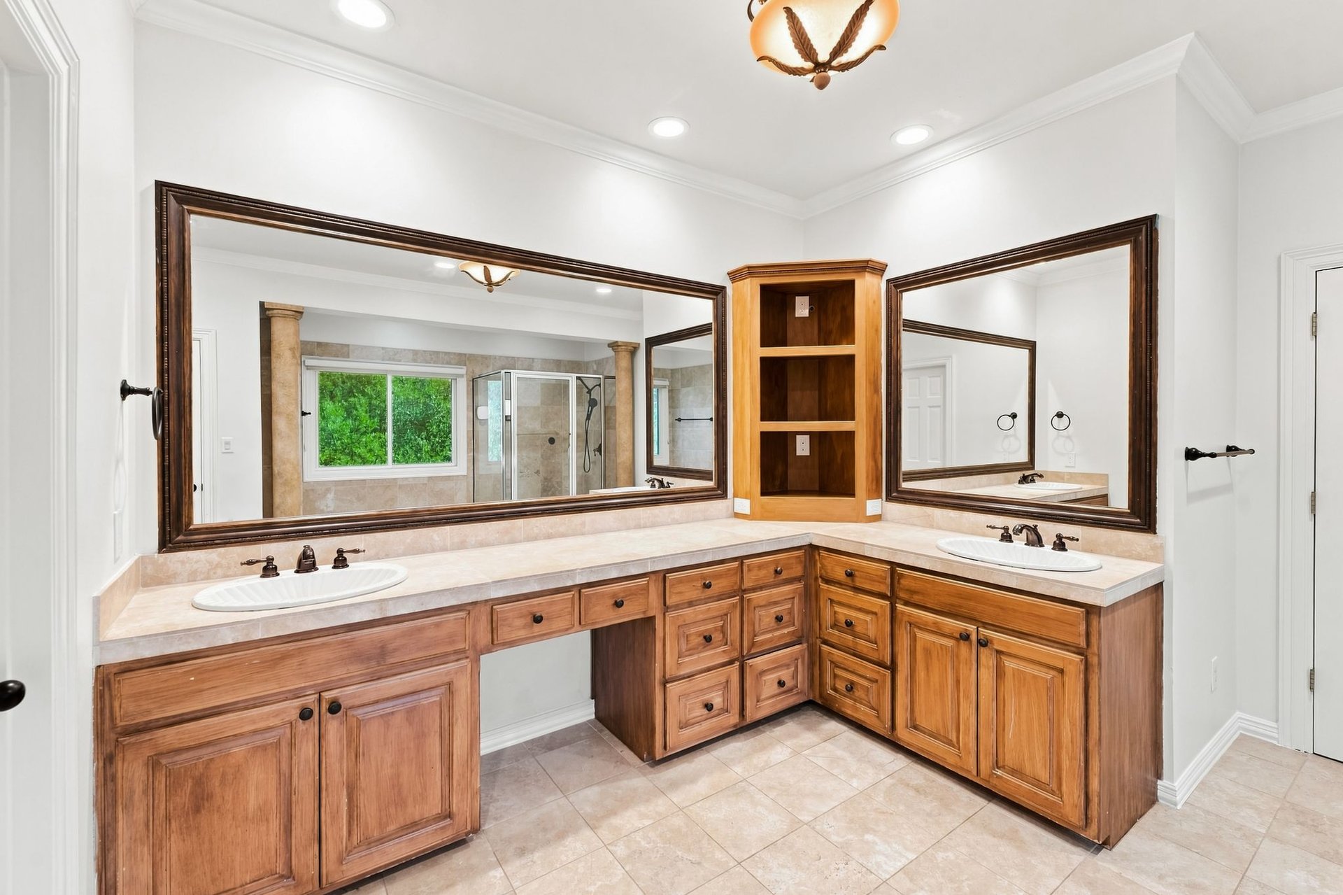 2900 Meandering River Court