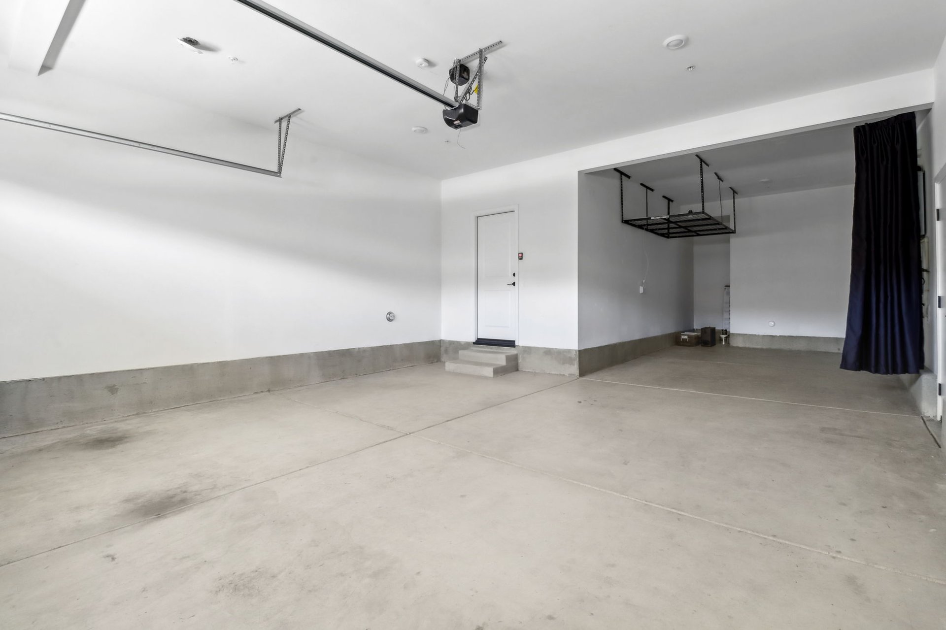 941 Lindbergh Dr