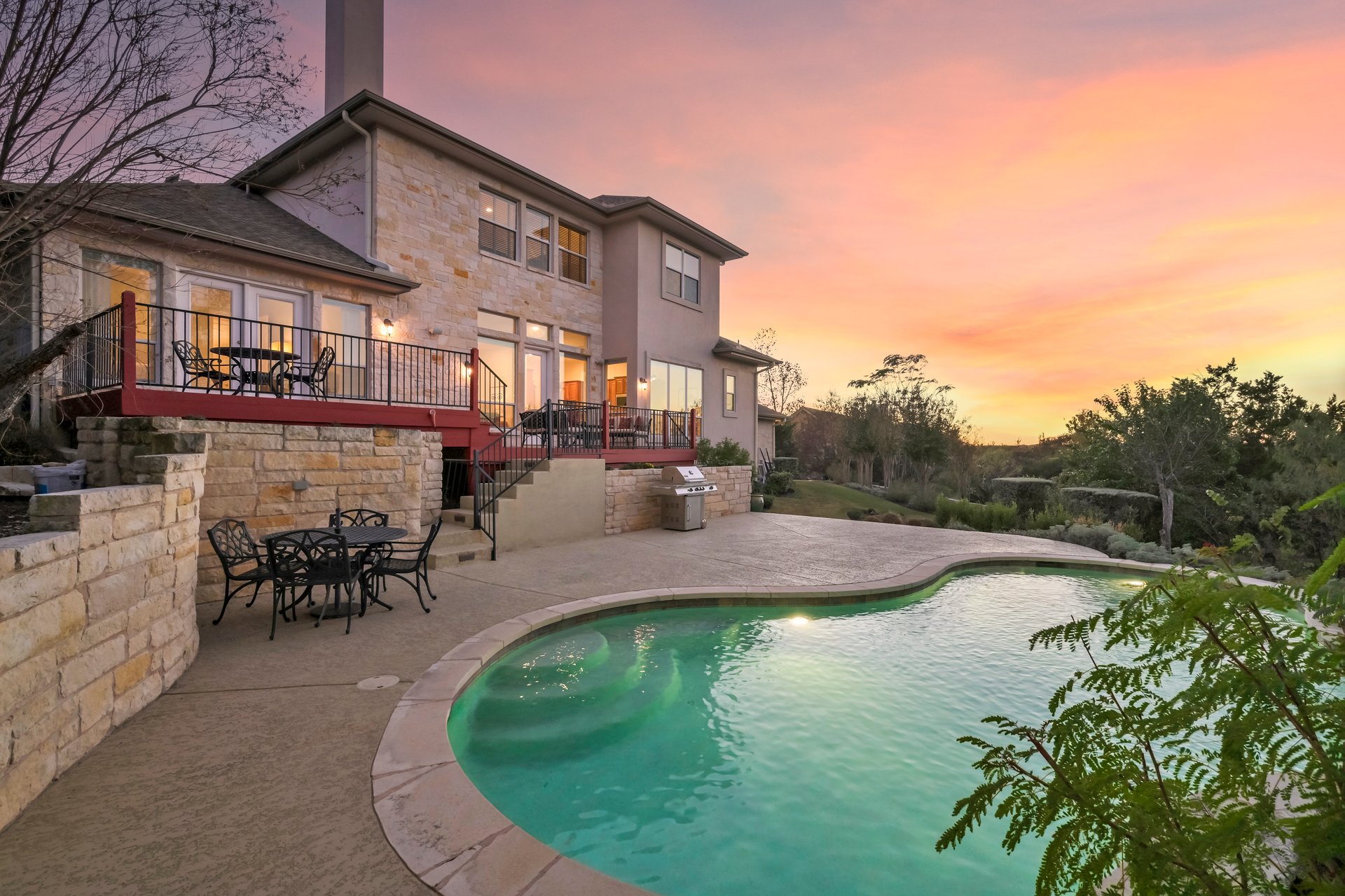 3322 Far View Drive