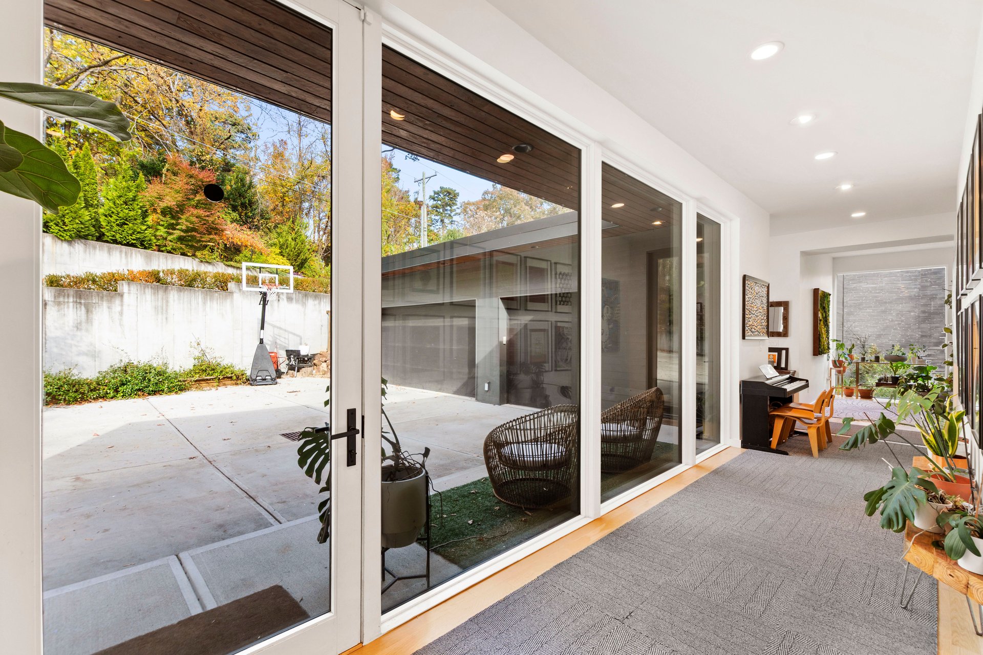 114 Glendale Drive
