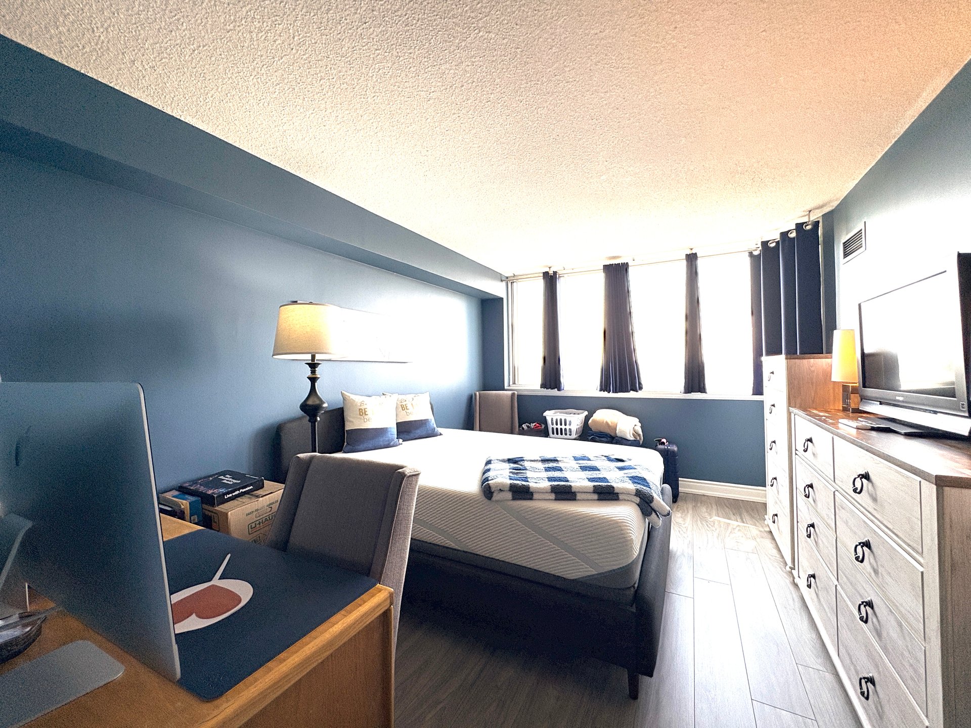 1001 Cedarglen Gate #522