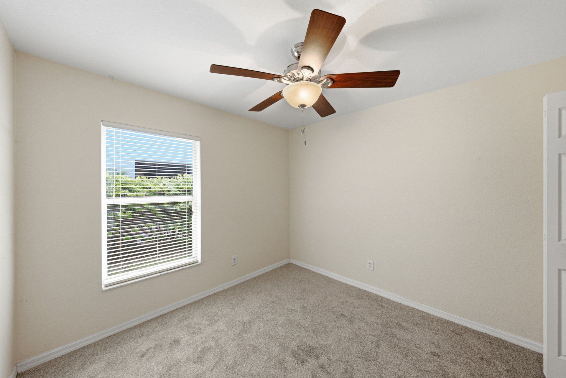 11578 HAMMOCKS GLADE DR