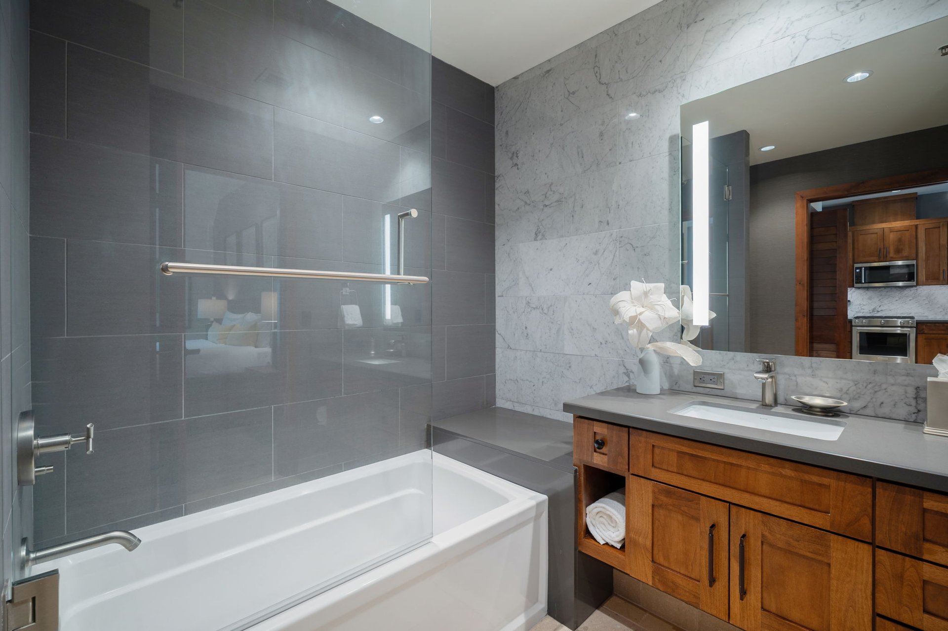 Zalanta Two-Bedroom Penthouse