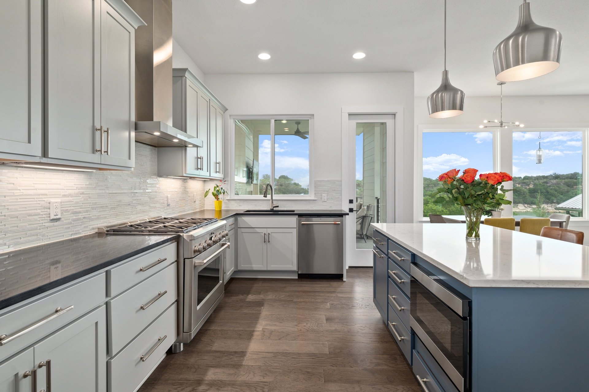 1215 Lake Shore Drive