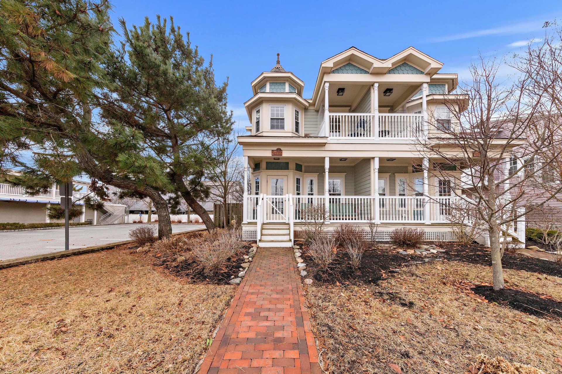 310 Centre Street, Beach Haven