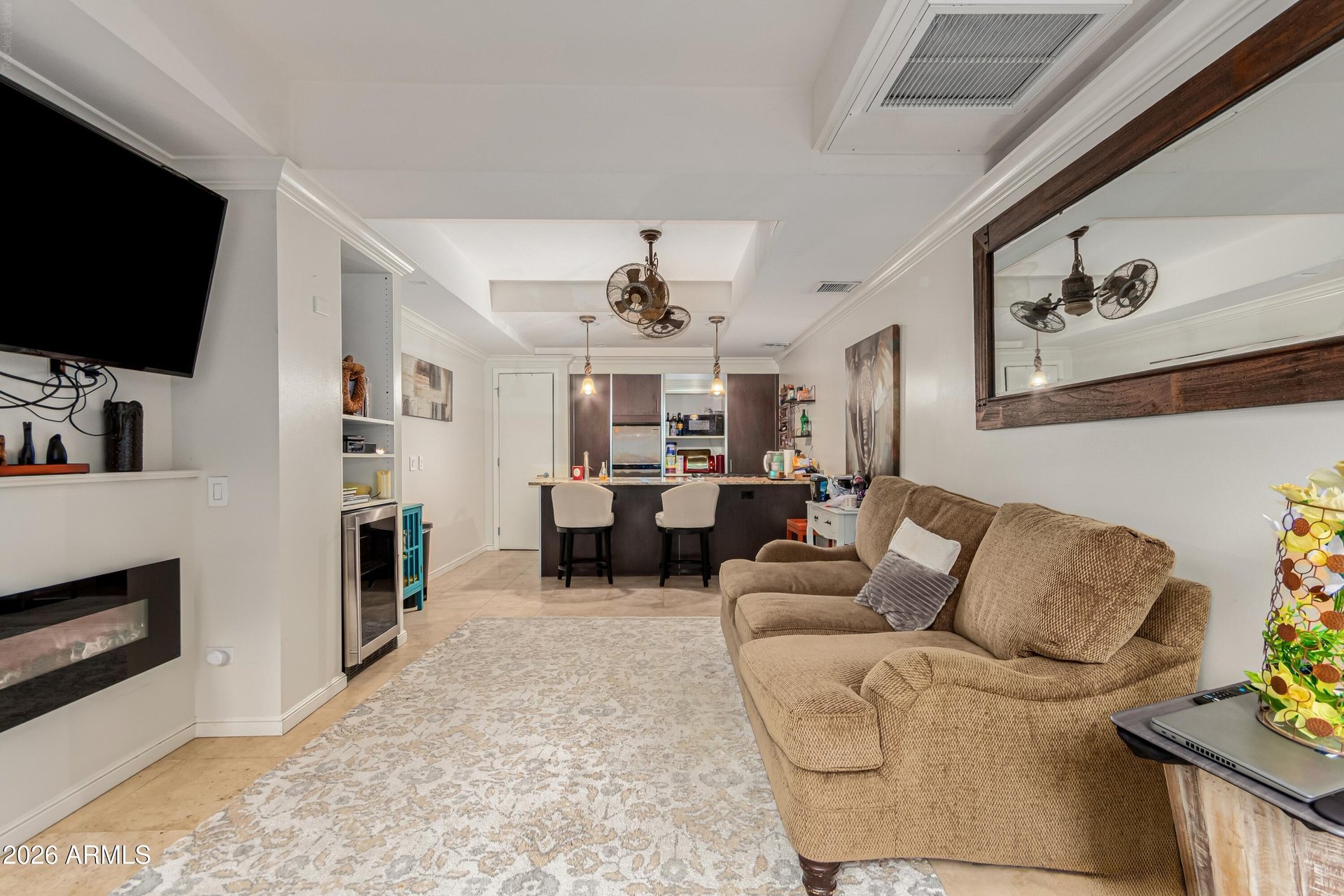 7137 E Rancho Vista Dr, #1008