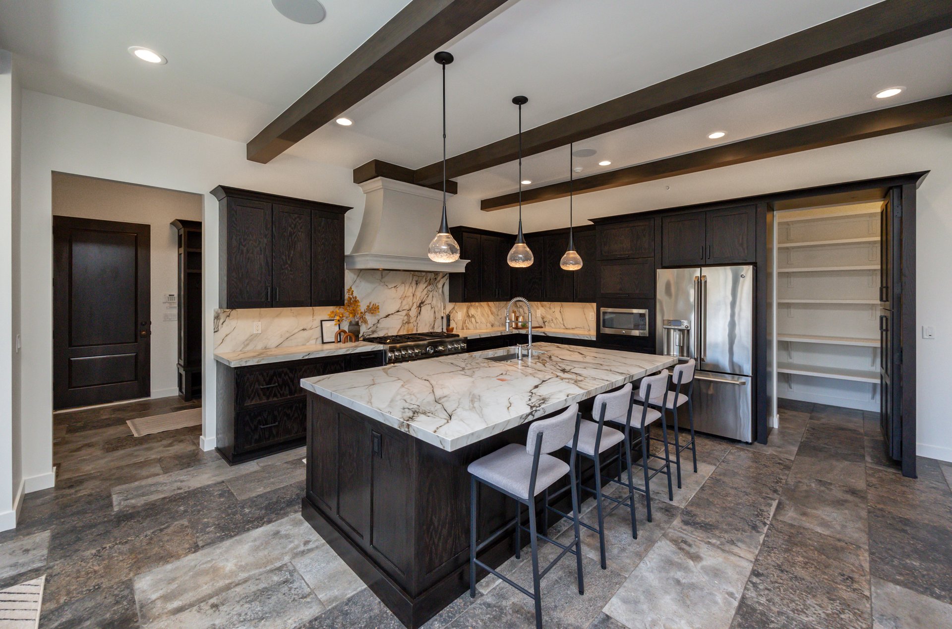 10508 NW 74th Place