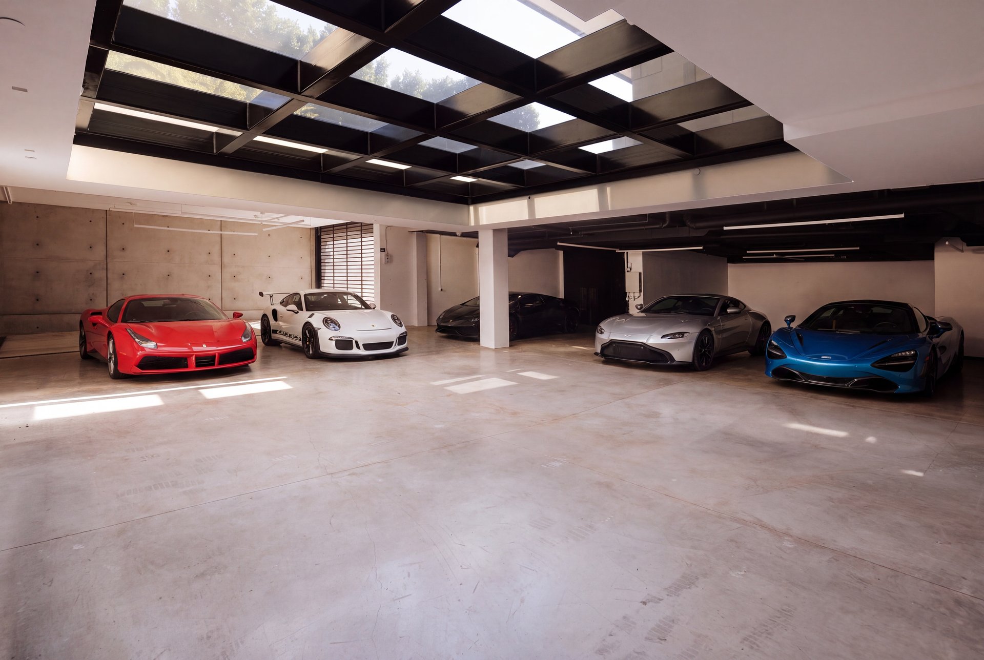 1140 Summit Dr, Beverly Hills