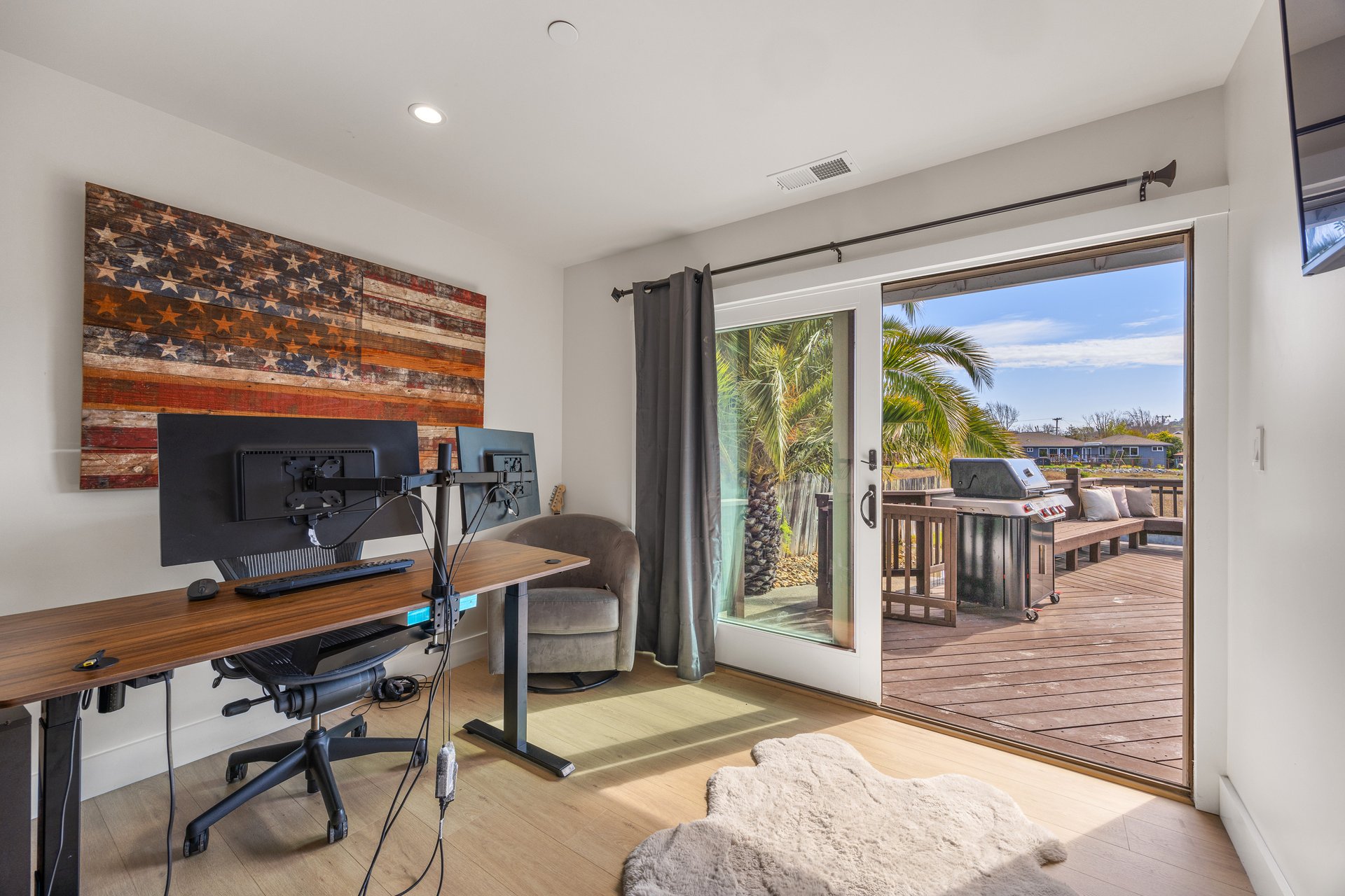 Beautifully Updated Single Level Retreat