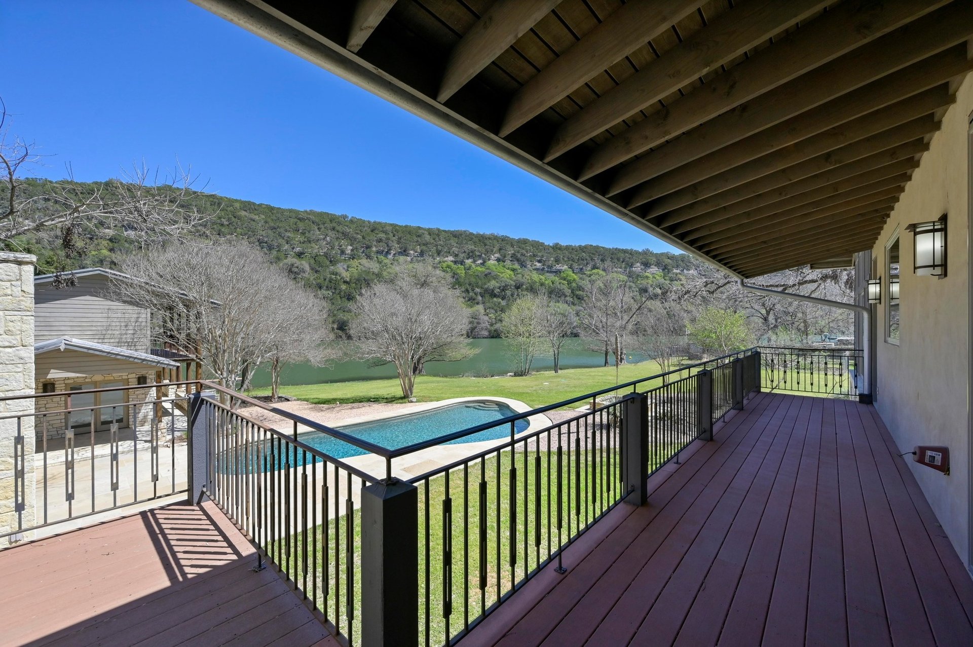2908 Oestrick Lane 