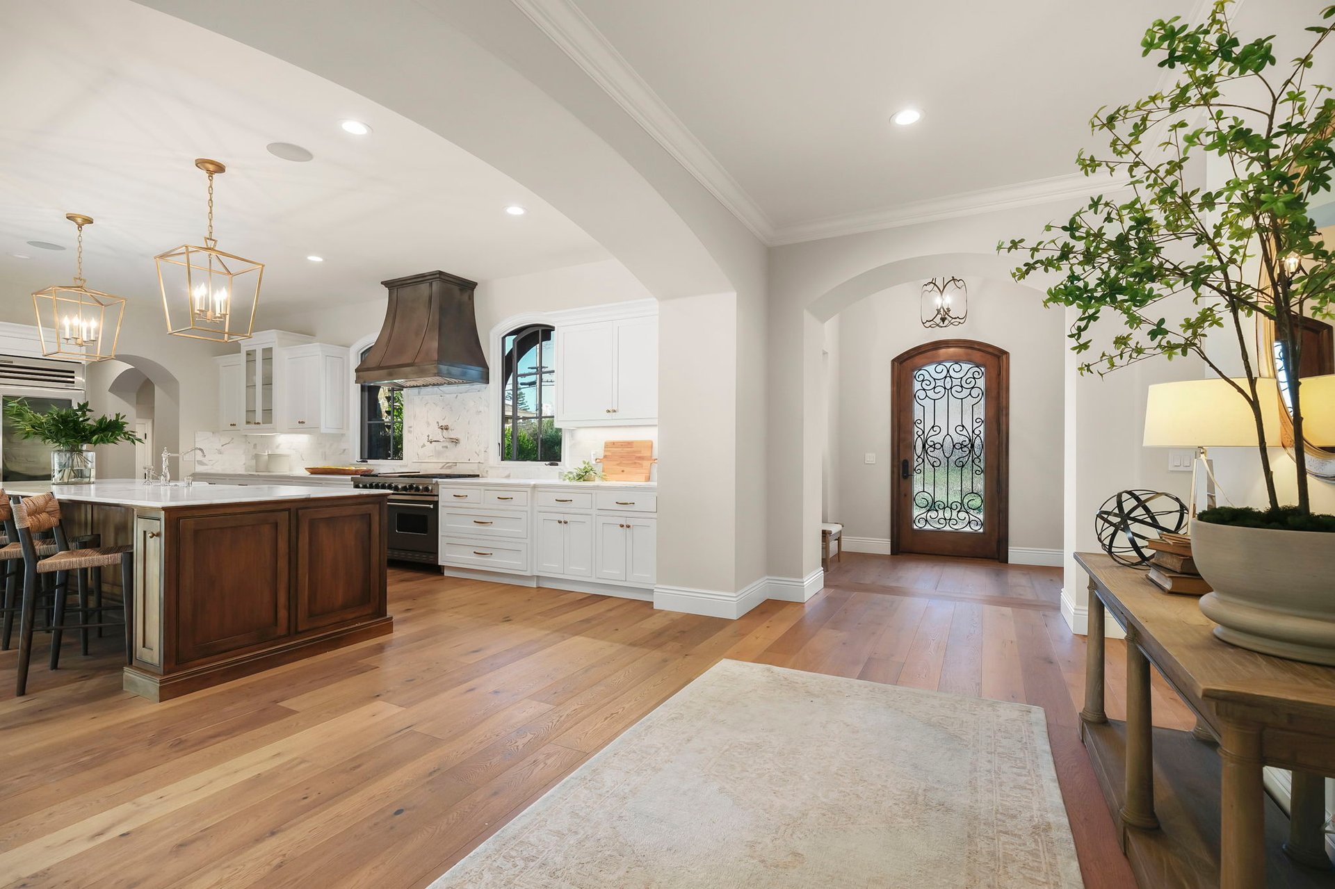 322 W Prospect Ave