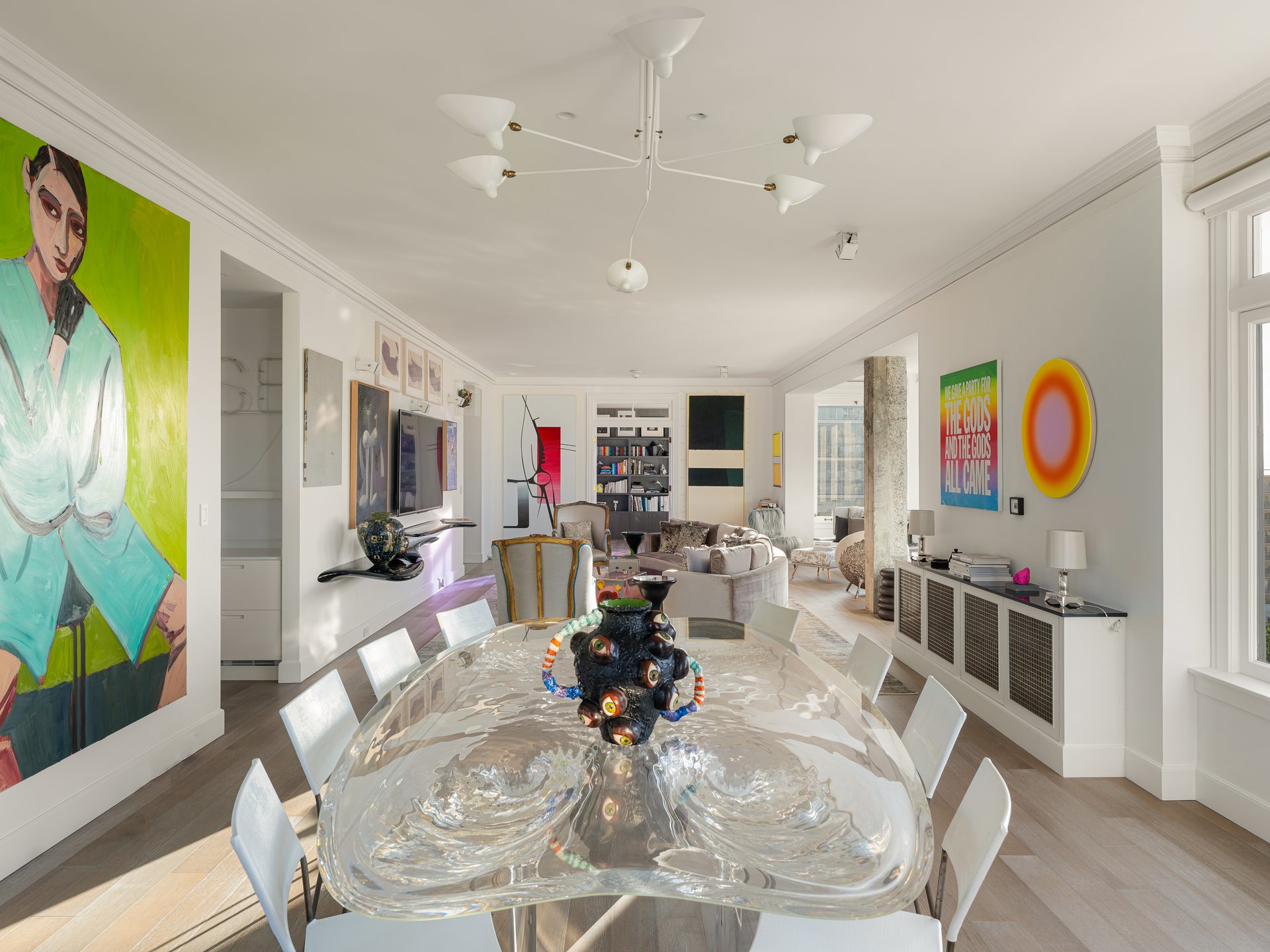 Magnificent Apartment at The Heights