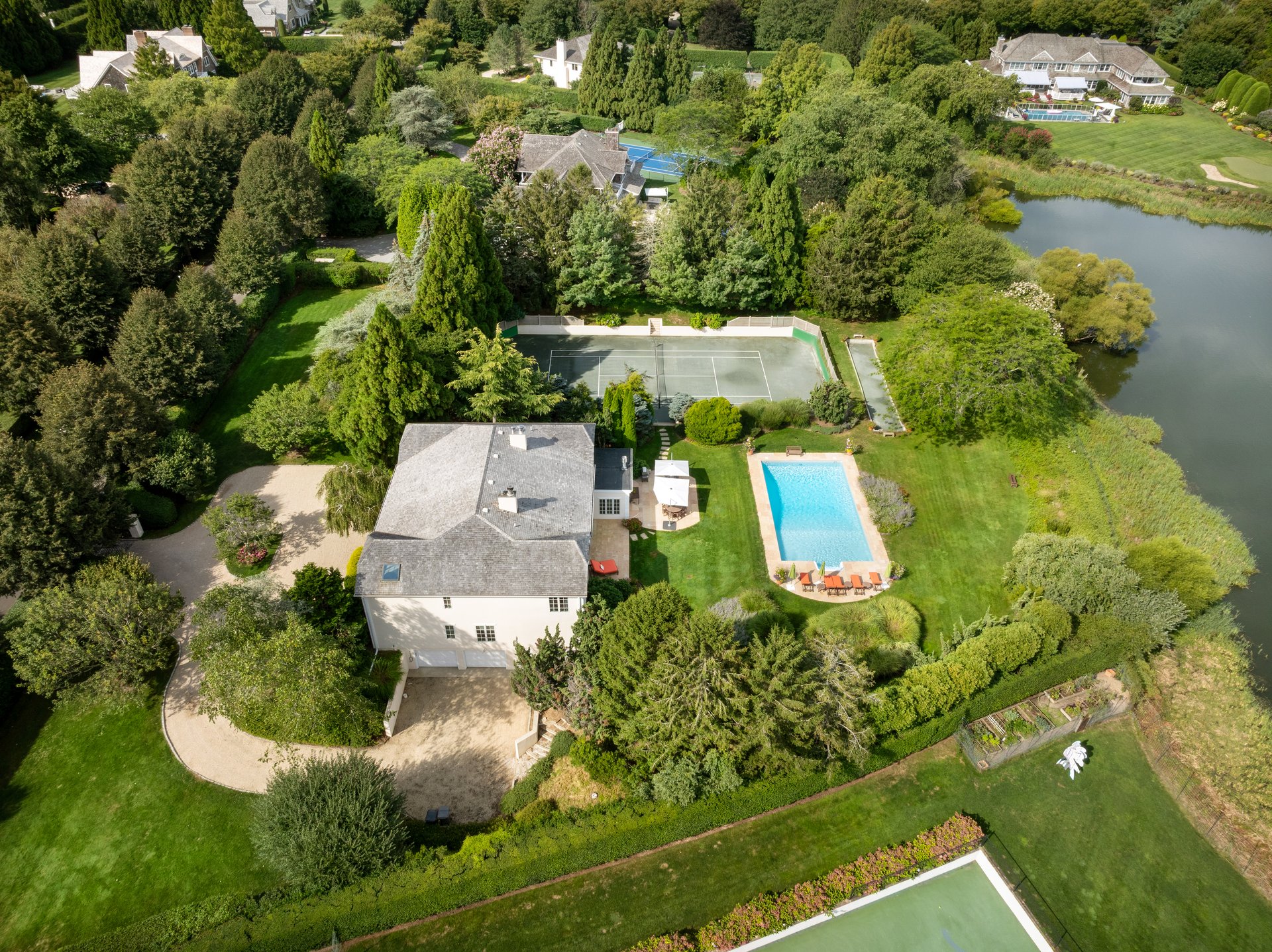 Southampton Village Summer Rental with Tennis / Pool