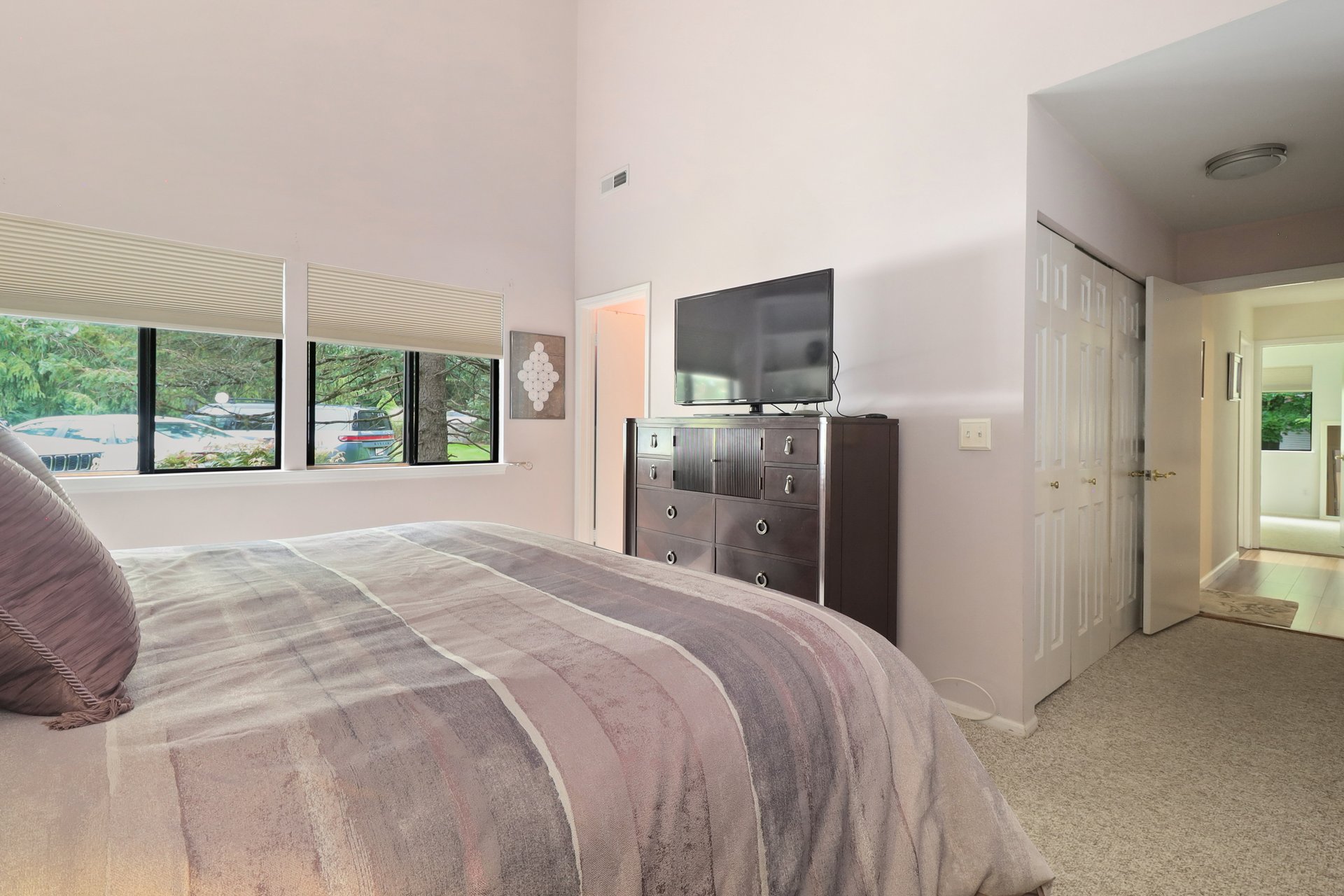 1 Oakridge Drive