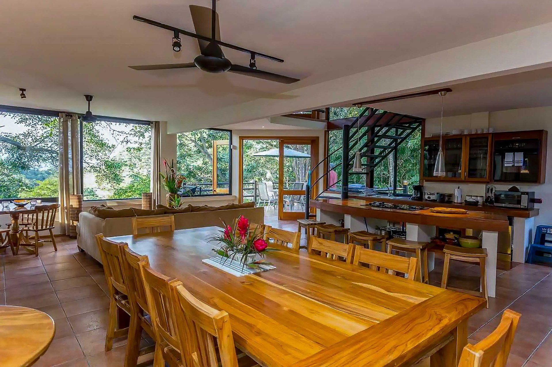 Casa de Luz, Manuel Antonio 3 bedroom/5 bath, Vacation rental income